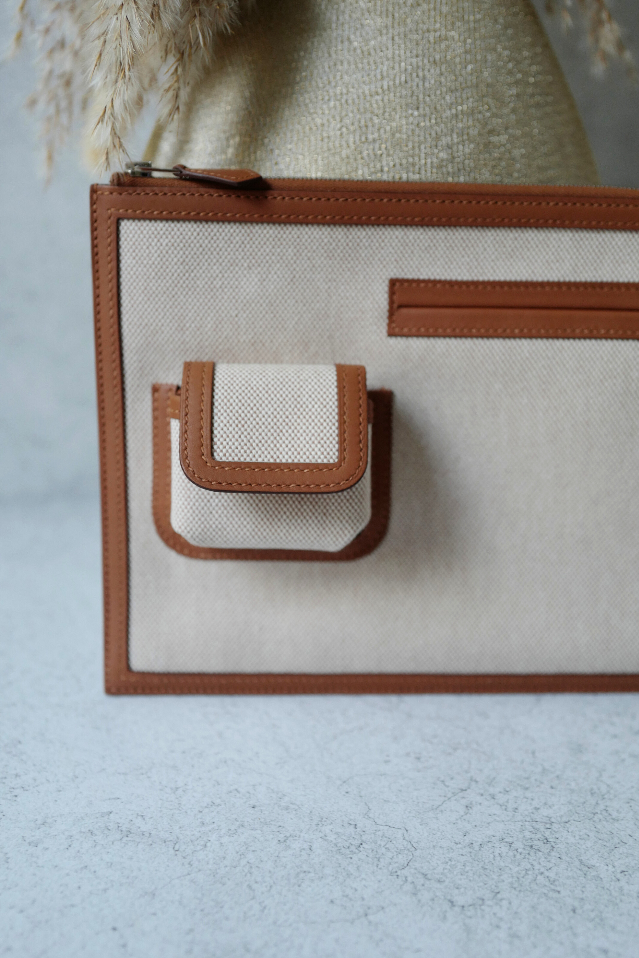 BNIB Hermès H Swift Canvas Cargo Travel Pouch in Ecru-Gold with Palladium HW