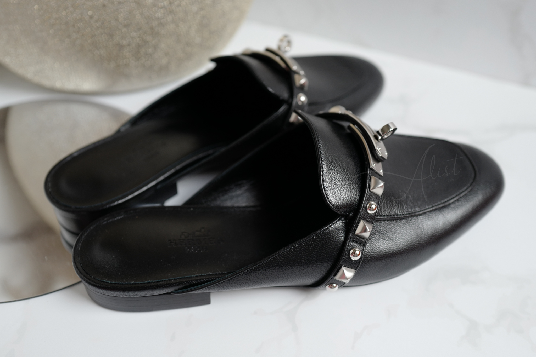 BNIB Hermes Mule Femme OZ Chevre/ Clous Noir 38