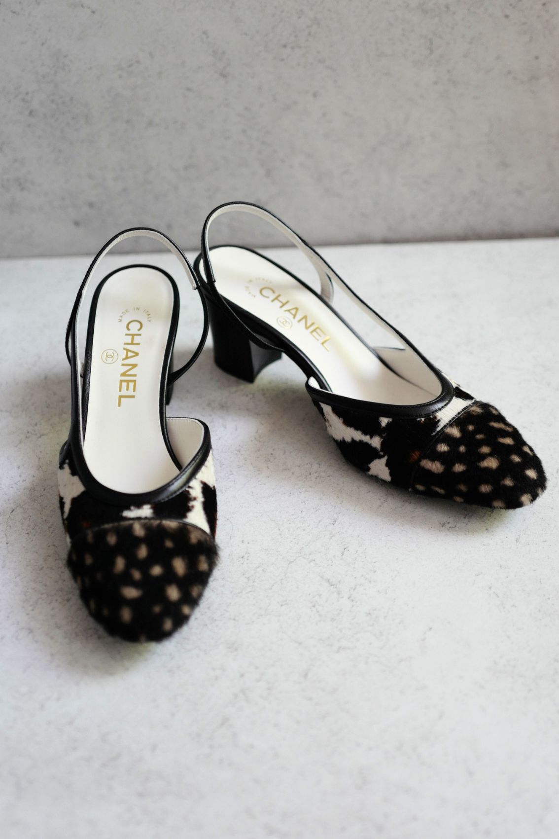 Chanel 26S Slingbacks Matthieu Blazy's White/Brown/Black Calfskin Size 38