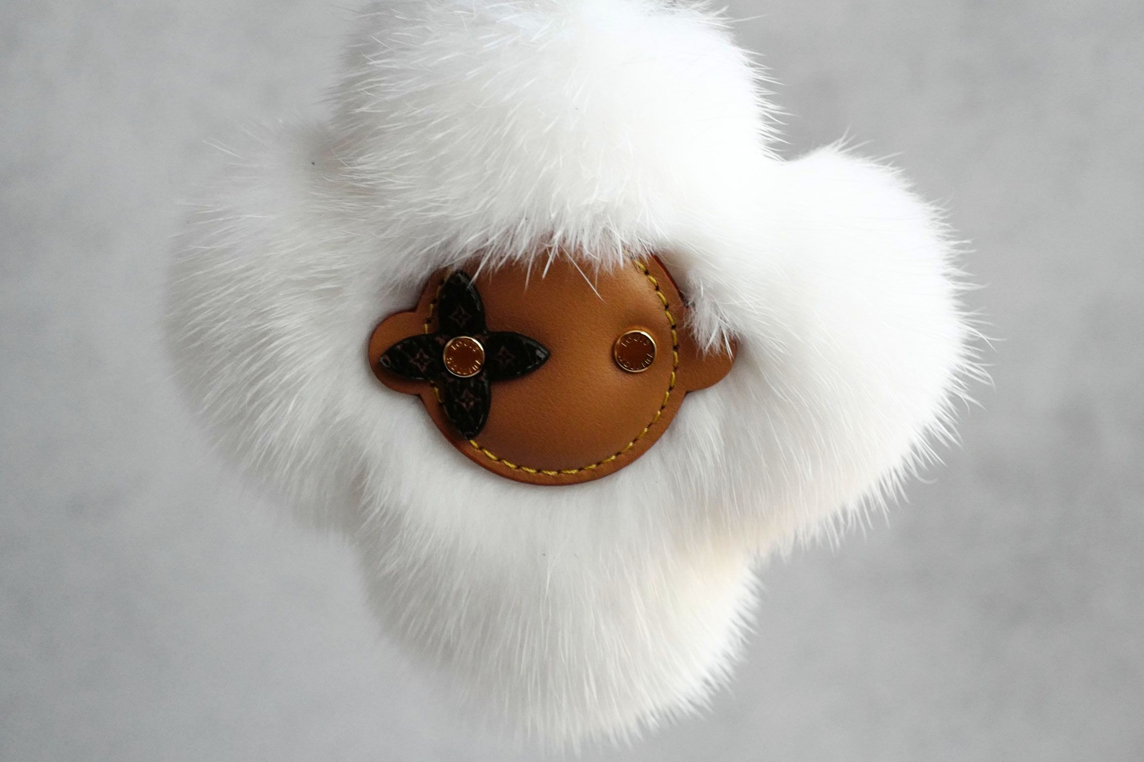 Louis Vuitton Vivienne Fur Key Holder White Mink Fur Leather Gold Hardware