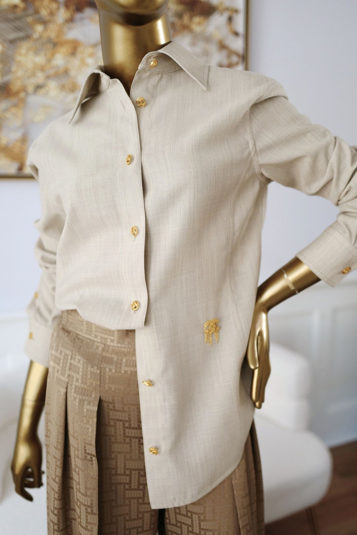 NEW Chanel 26K Women Shirt Wool Tailored Mushroom Beige Size 36