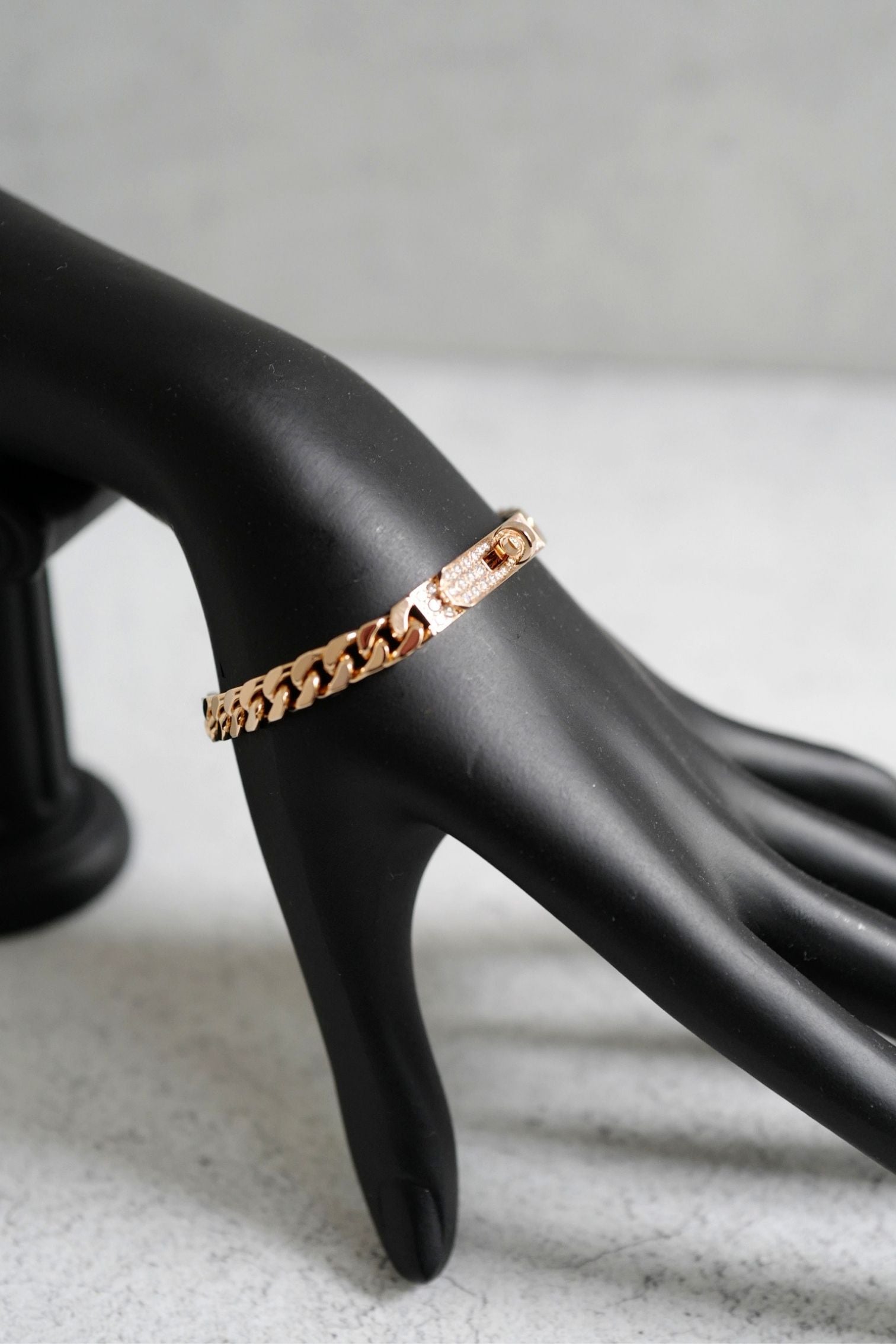 Hermès Kelly Gourmette Bracelet SH Small Model Rose Gold with 41 Diamonds