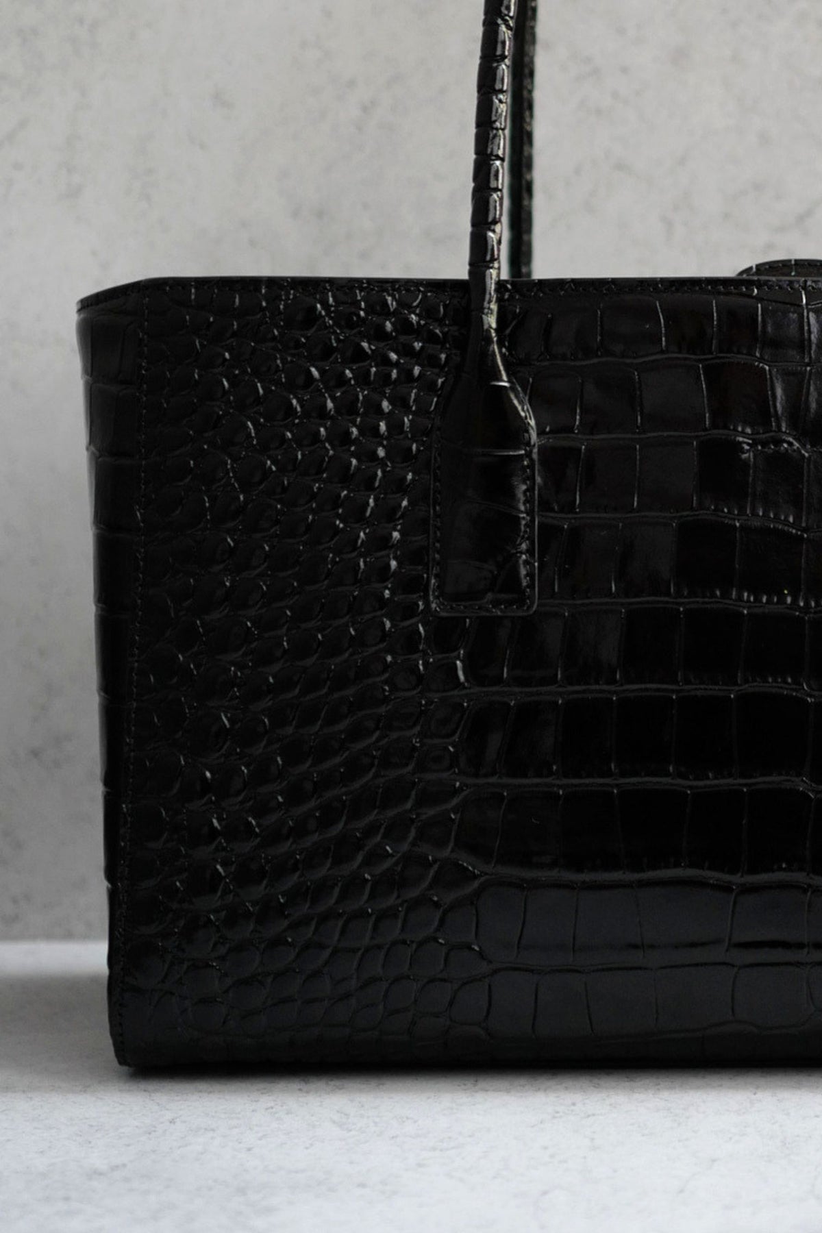 Chanel 26k Matthieu Blazy's Small Tote Black Crocodile Embossed Calfskin GHW