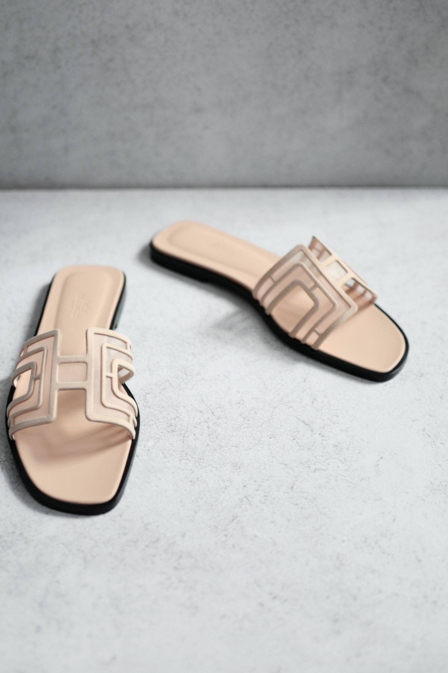 BNIB Hermes Oran Sandal Chevre Velours Resille Arcai Beige Nude Size 38