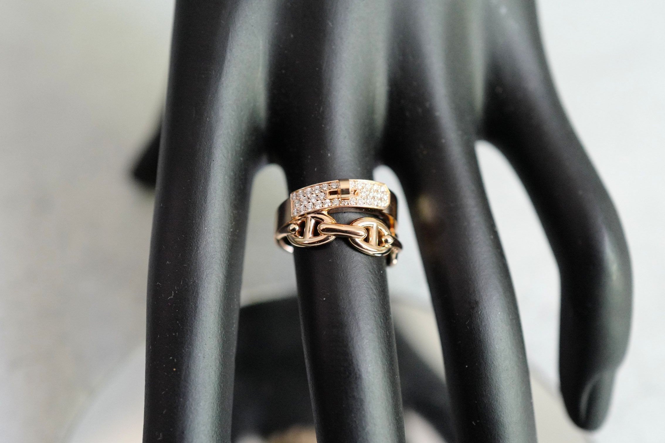 Hermès Kelly Alchimie Double Tour Ring 18K Rose Gold 32 Diamonds Size 53