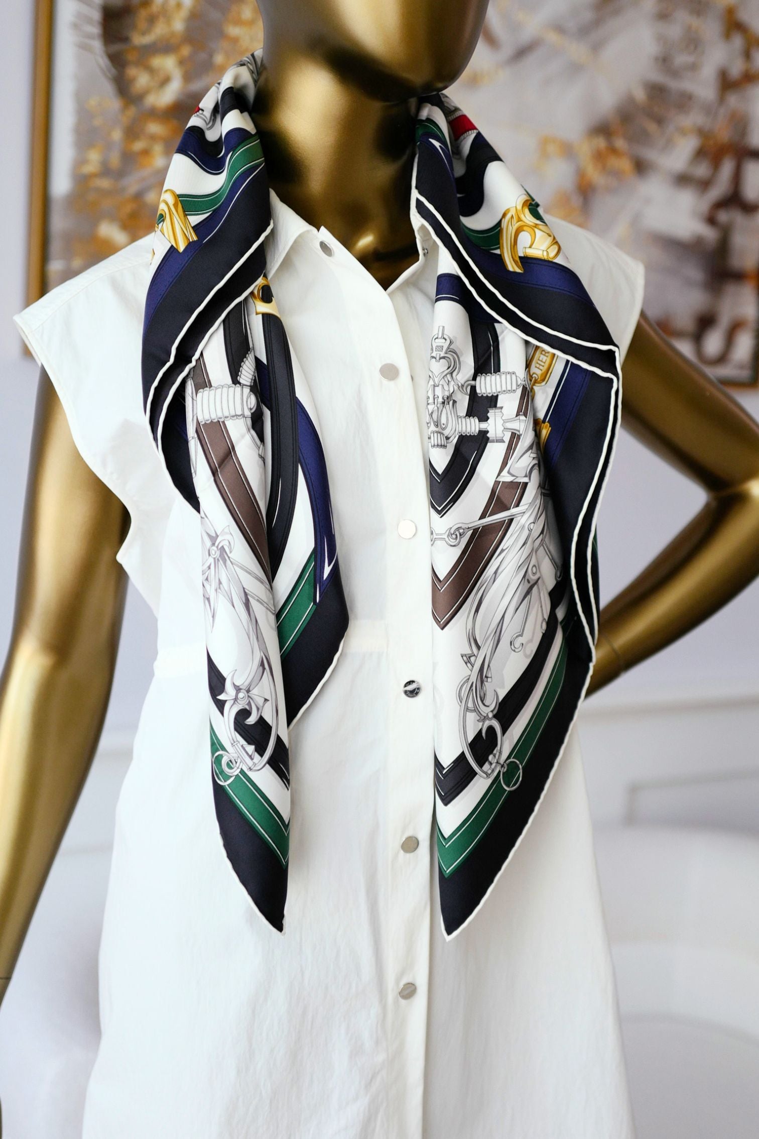 Hermès Harnais Legendaire Scarf Blanc/Vert Loden/Rouge Silk Twill 90