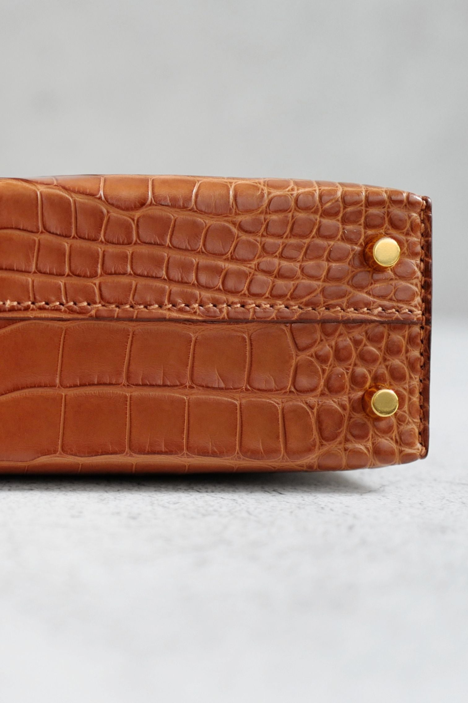 Hermès Mini Kelly Gold Sellier Alligator Mississippiens GHW G Stamp
