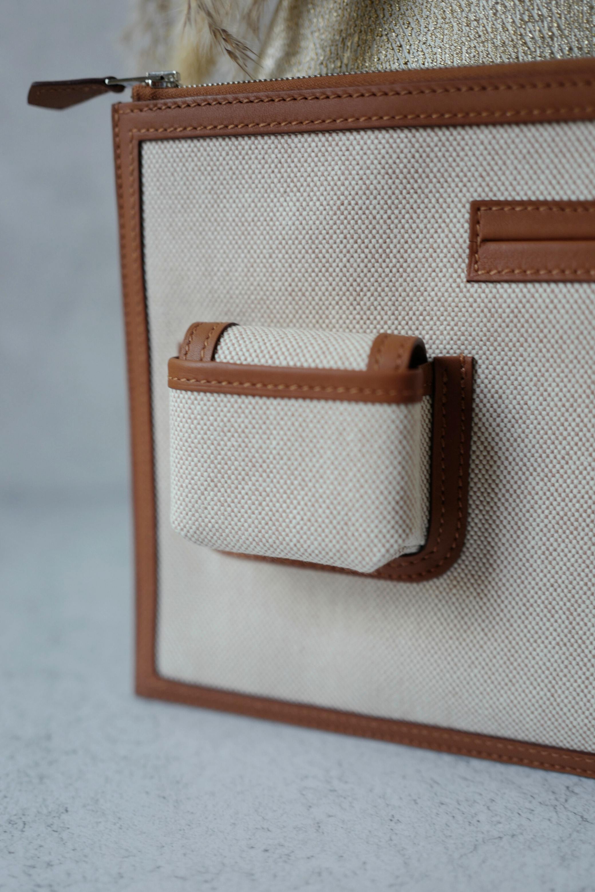 BNIB Hermès H Swift Canvas Cargo Travel Pouch in Ecru-Gold with Palladium HW