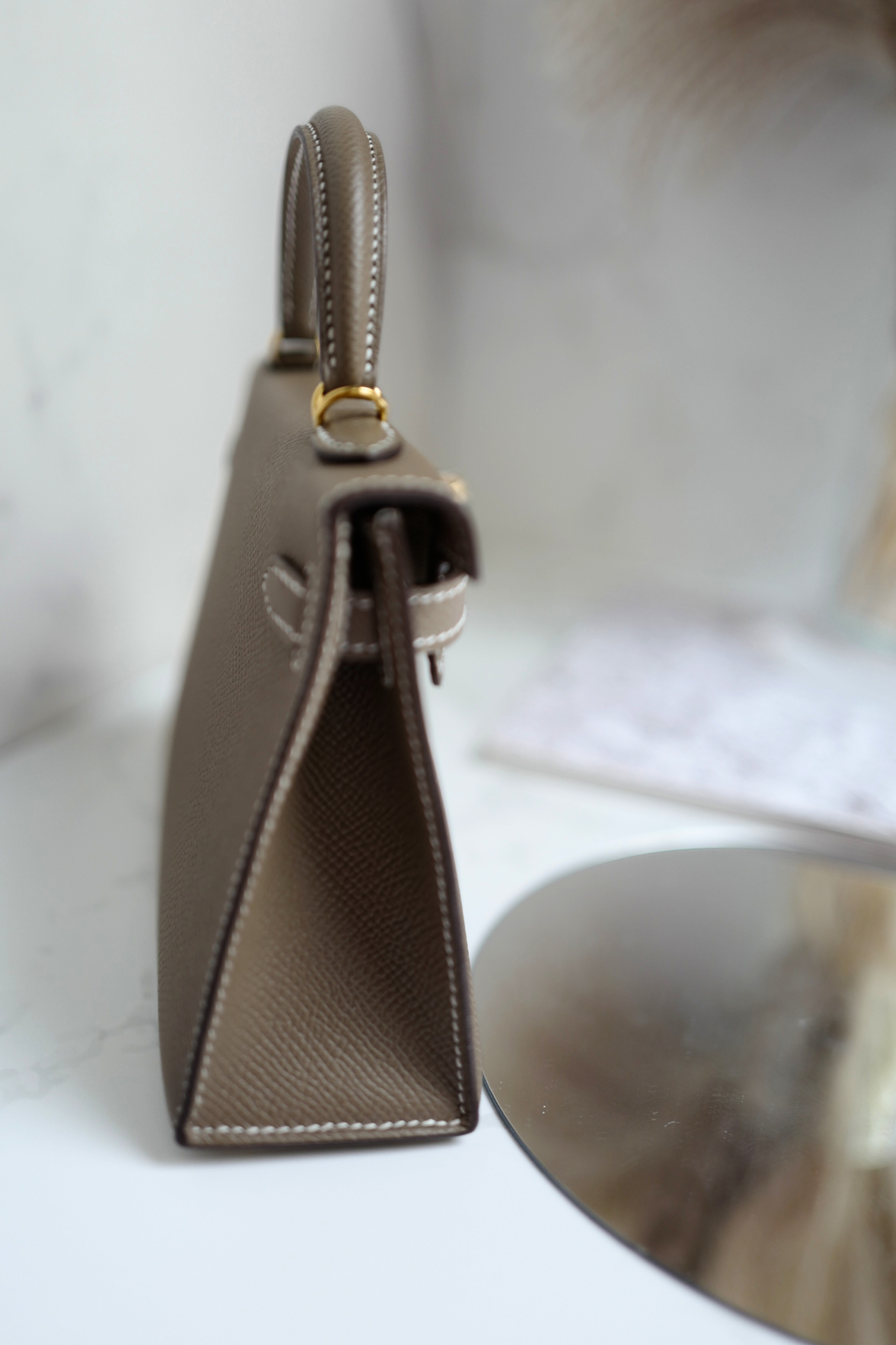 New Hermès Mini Kelly Etoupe Epsom Leather with Gold Hardware