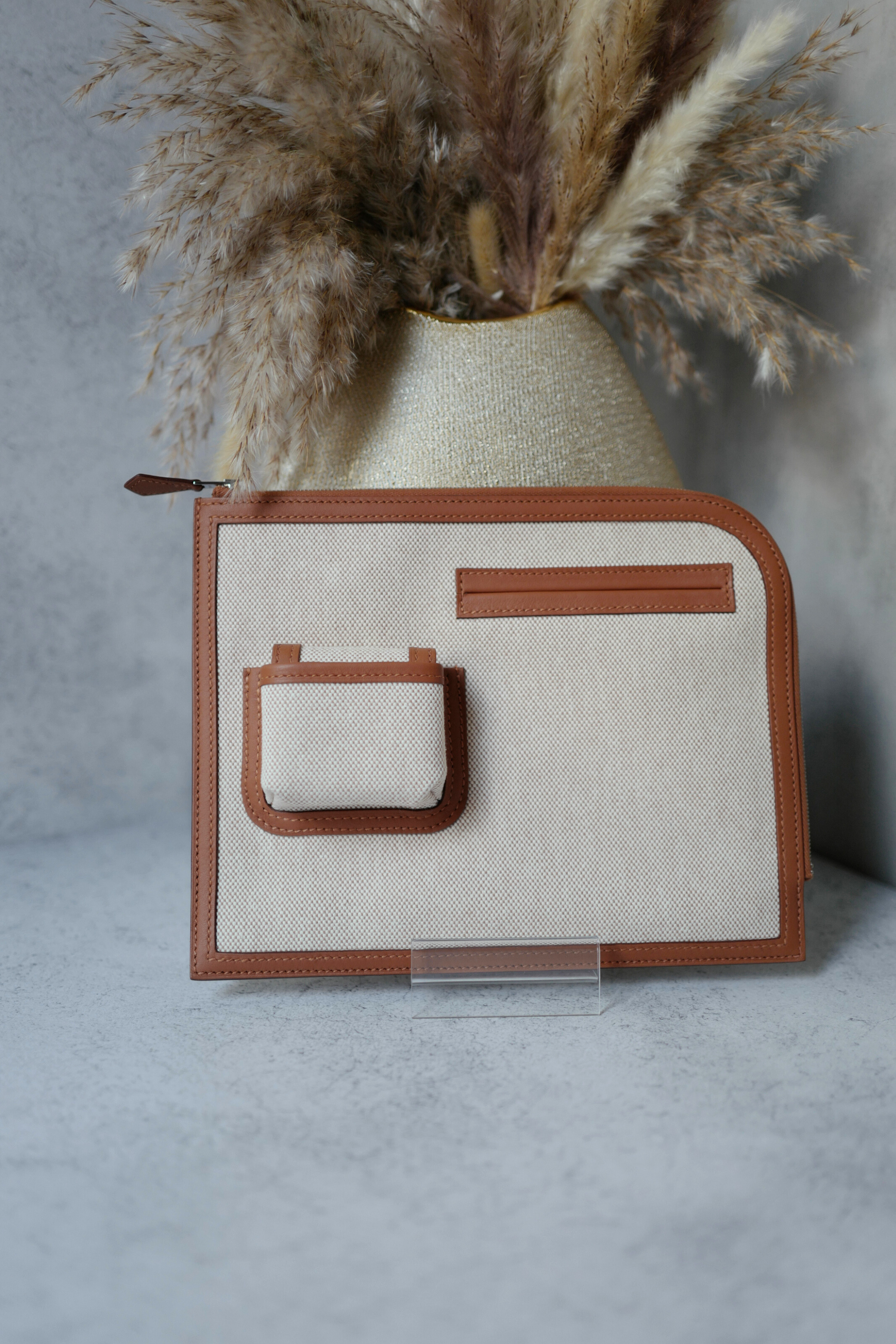 BNIB Hermès H Swift Canvas Cargo Travel Pouch in Ecru-Gold with Palladium HW