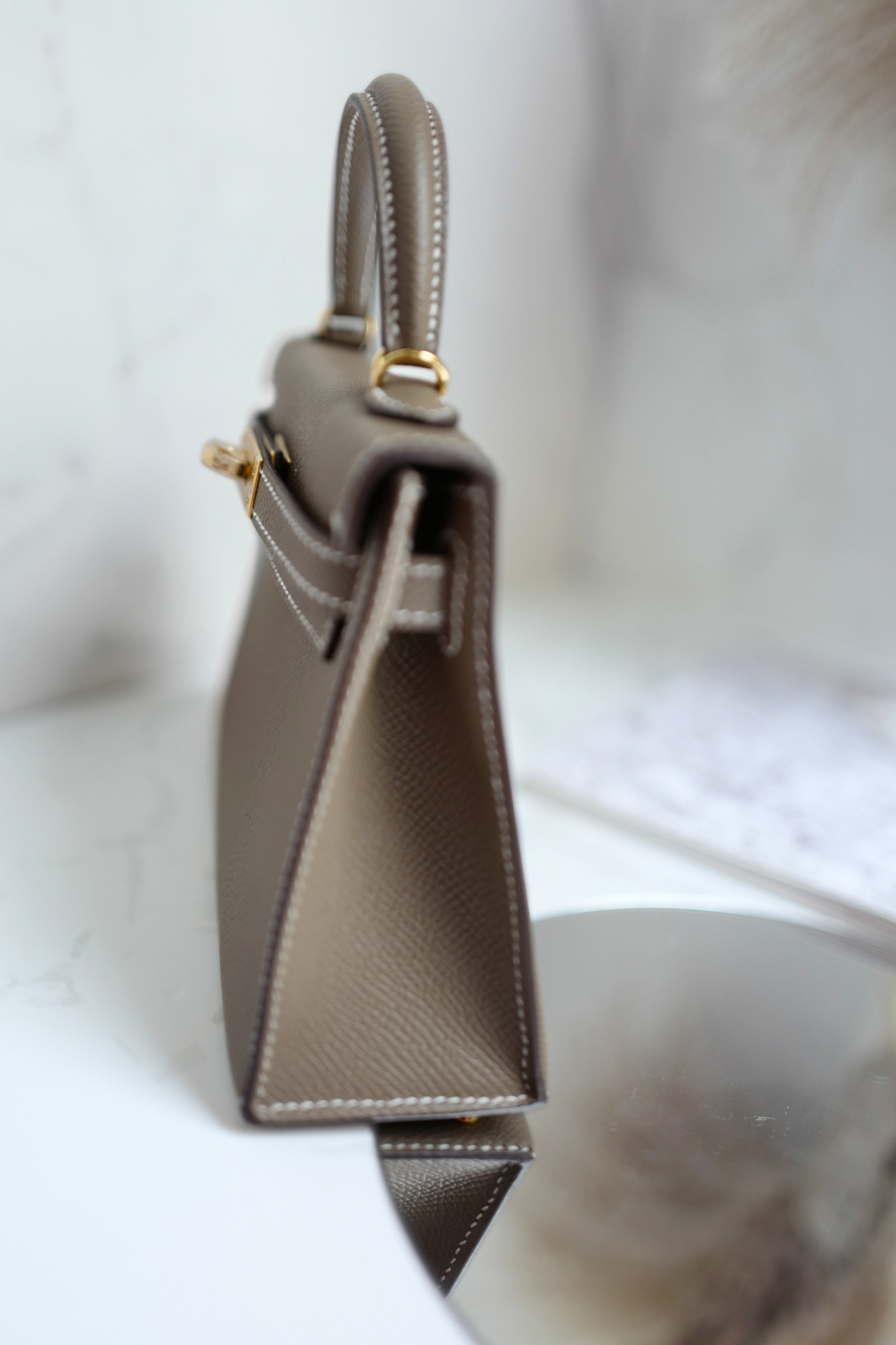 New Hermès Mini Kelly Etoupe Epsom Leather with Gold Hardware