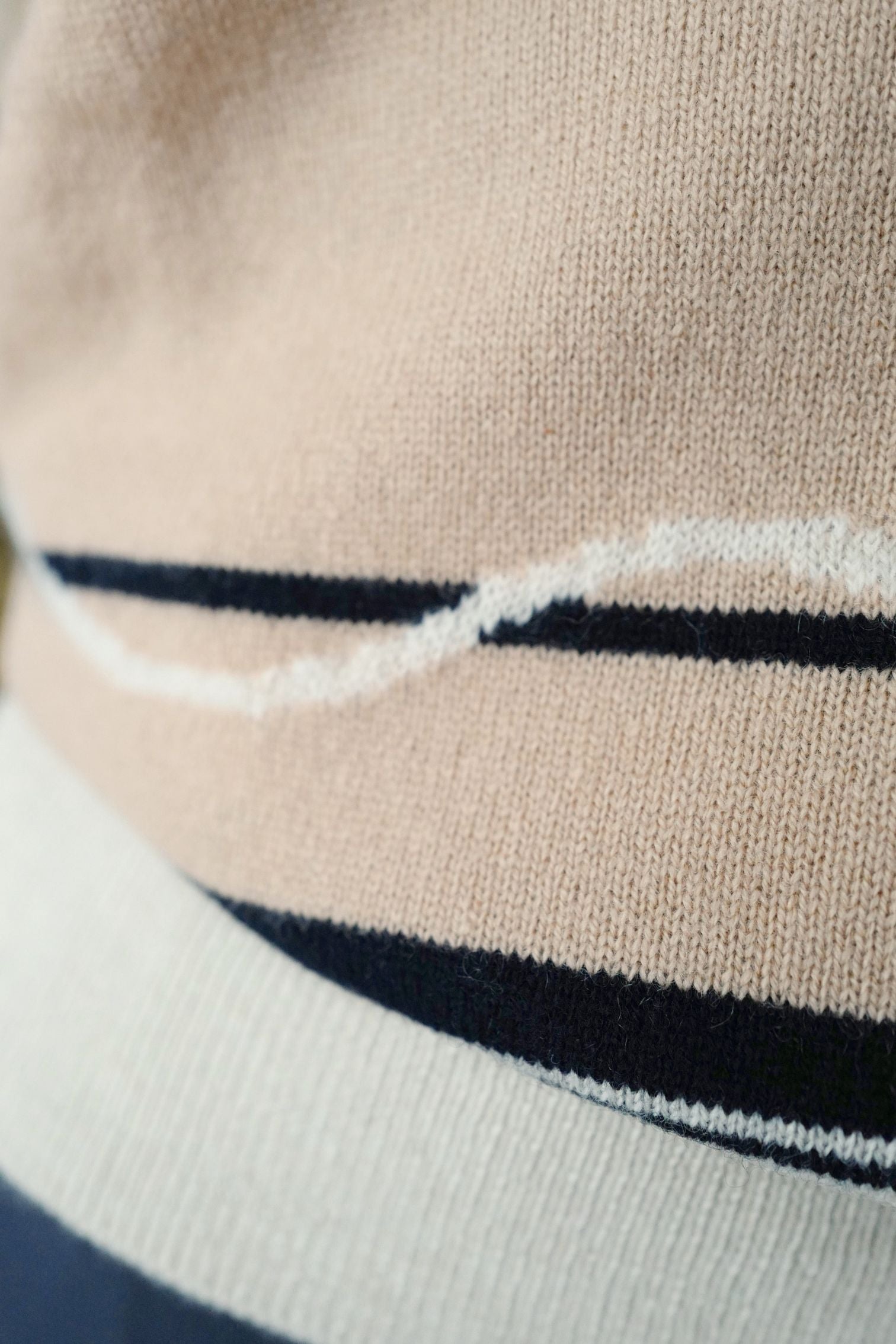Hermès Sweater Short Sleeved "Ex-Libris" Beige Cajou Cashmere Size 36