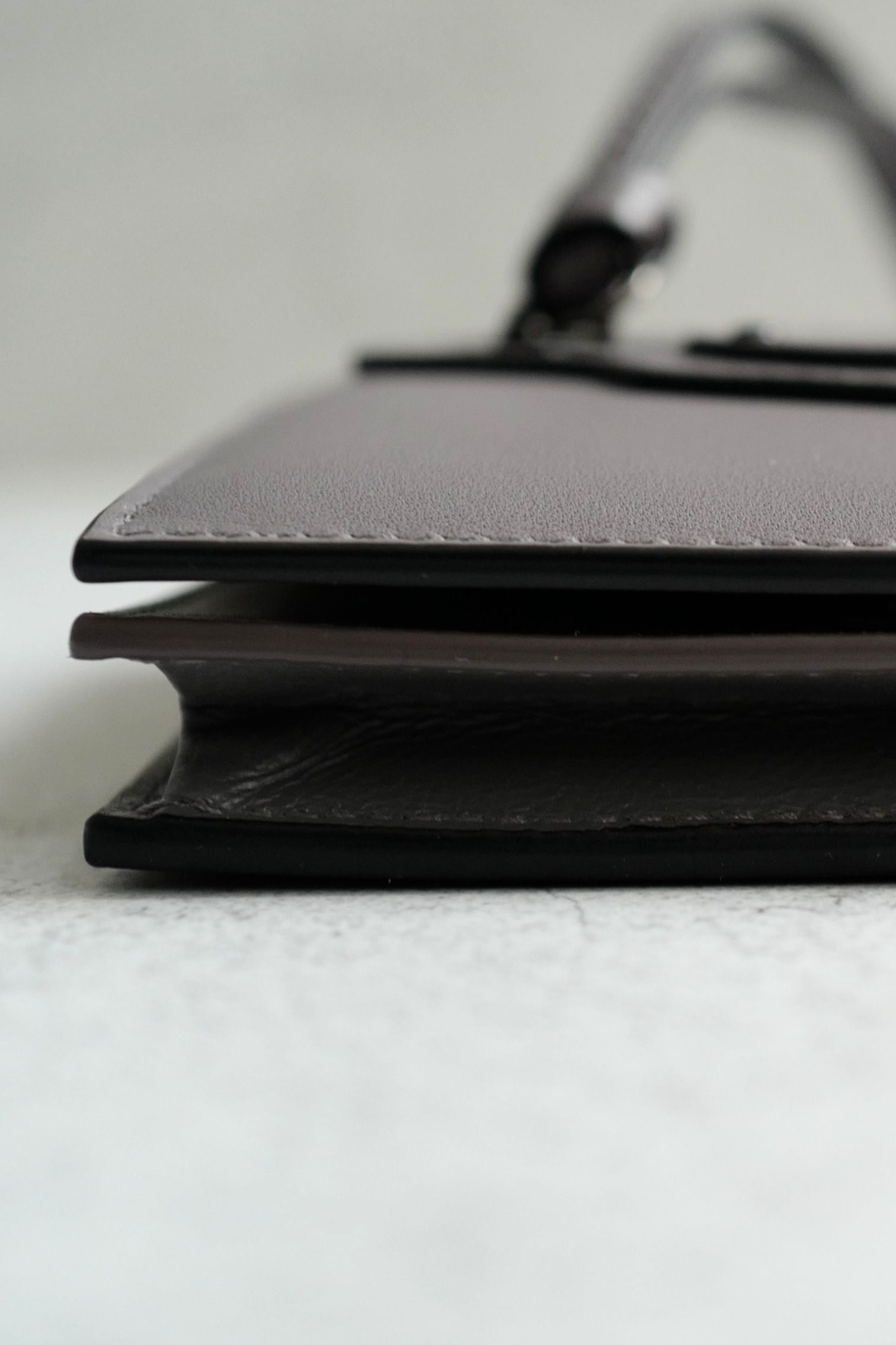 BNIB Balenciaga Women's Neo Classic Mini Wallet in Dark Grey Calfskin