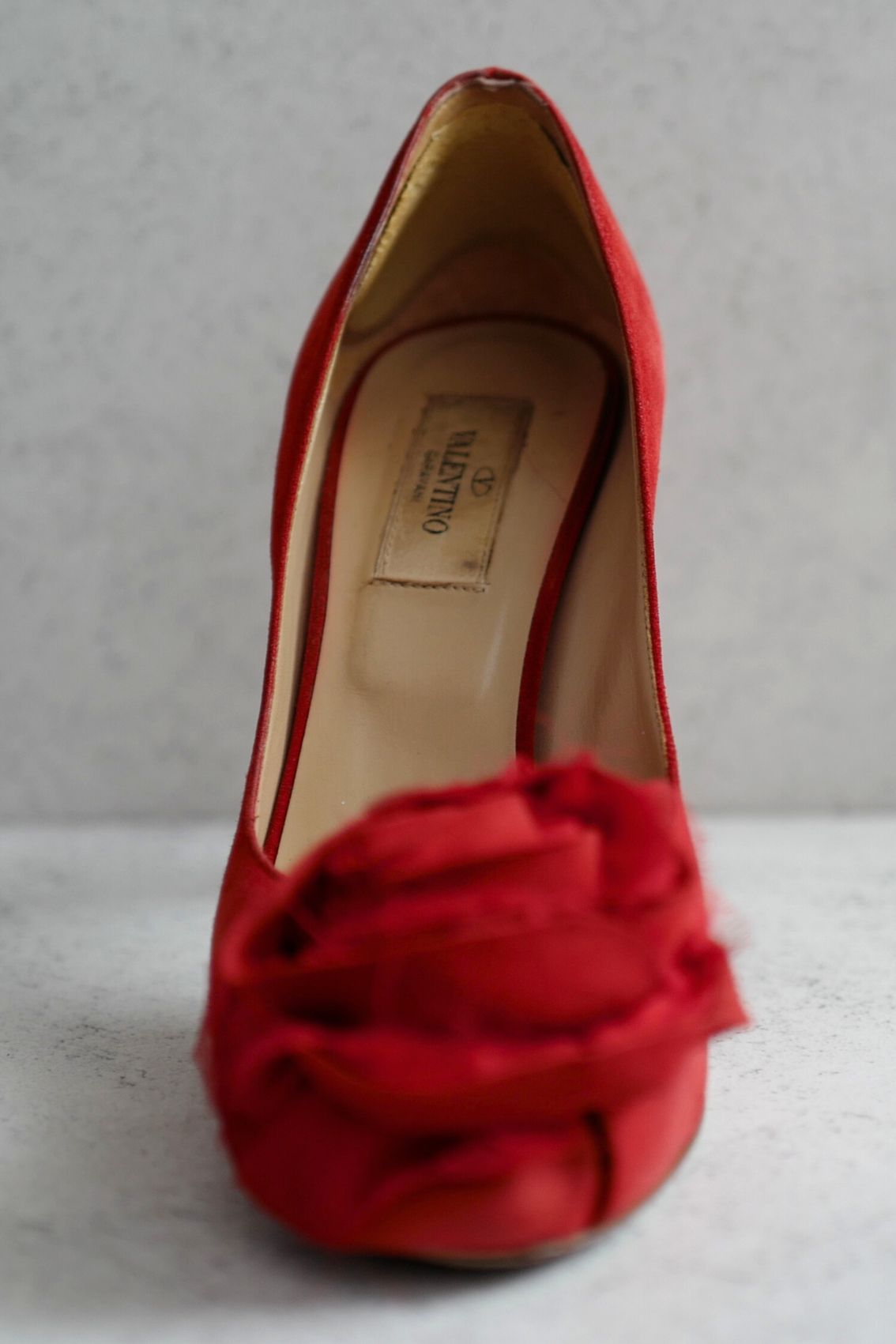 Preloved Valentino Heels Red Rose size 37 in Red