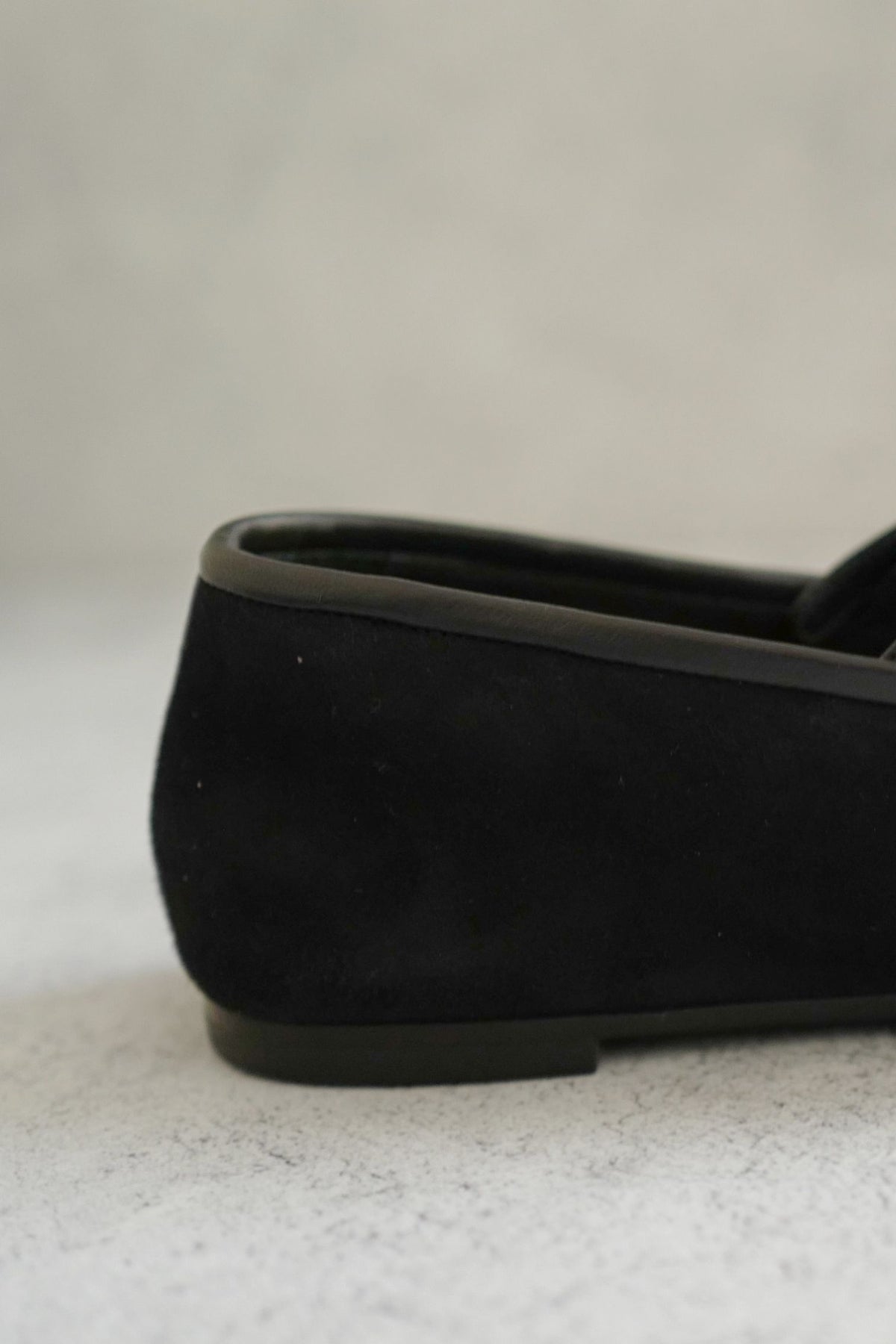 NEW Chanel 26K Flat Shoes Mary Jane Black White Suede Goat &Calfskin Size 38.5