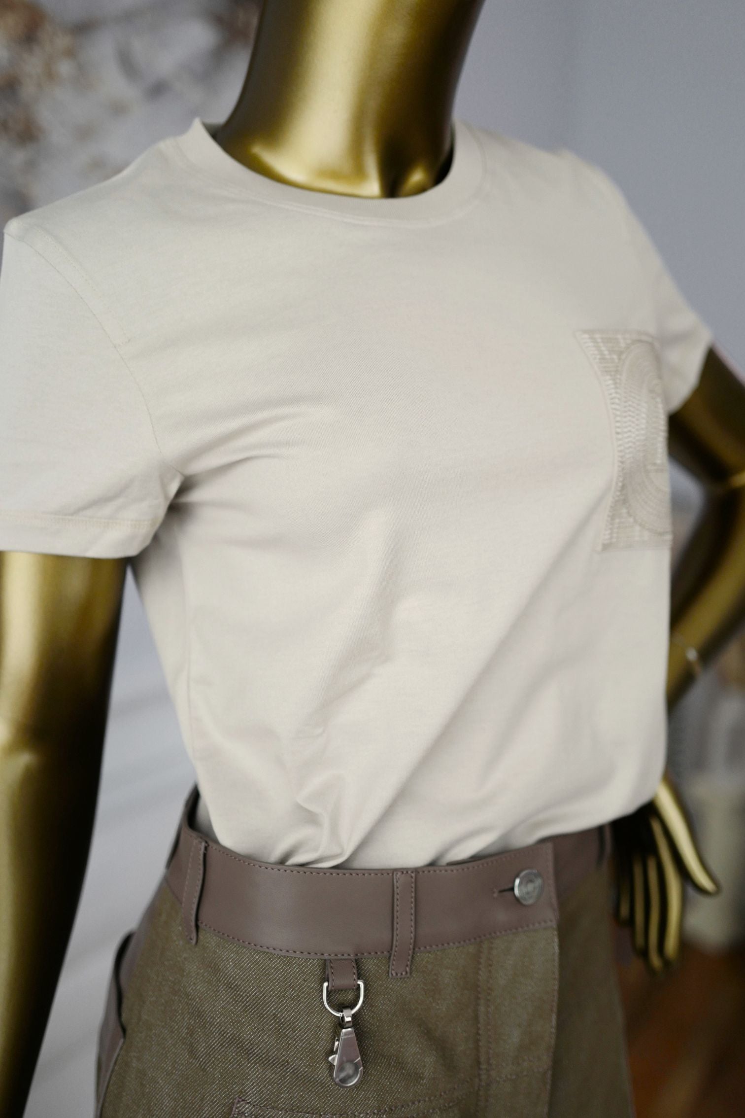 Hermès Embroidered Pocket T-shirt Beige Pierre D'Istrie Cotton Size 34