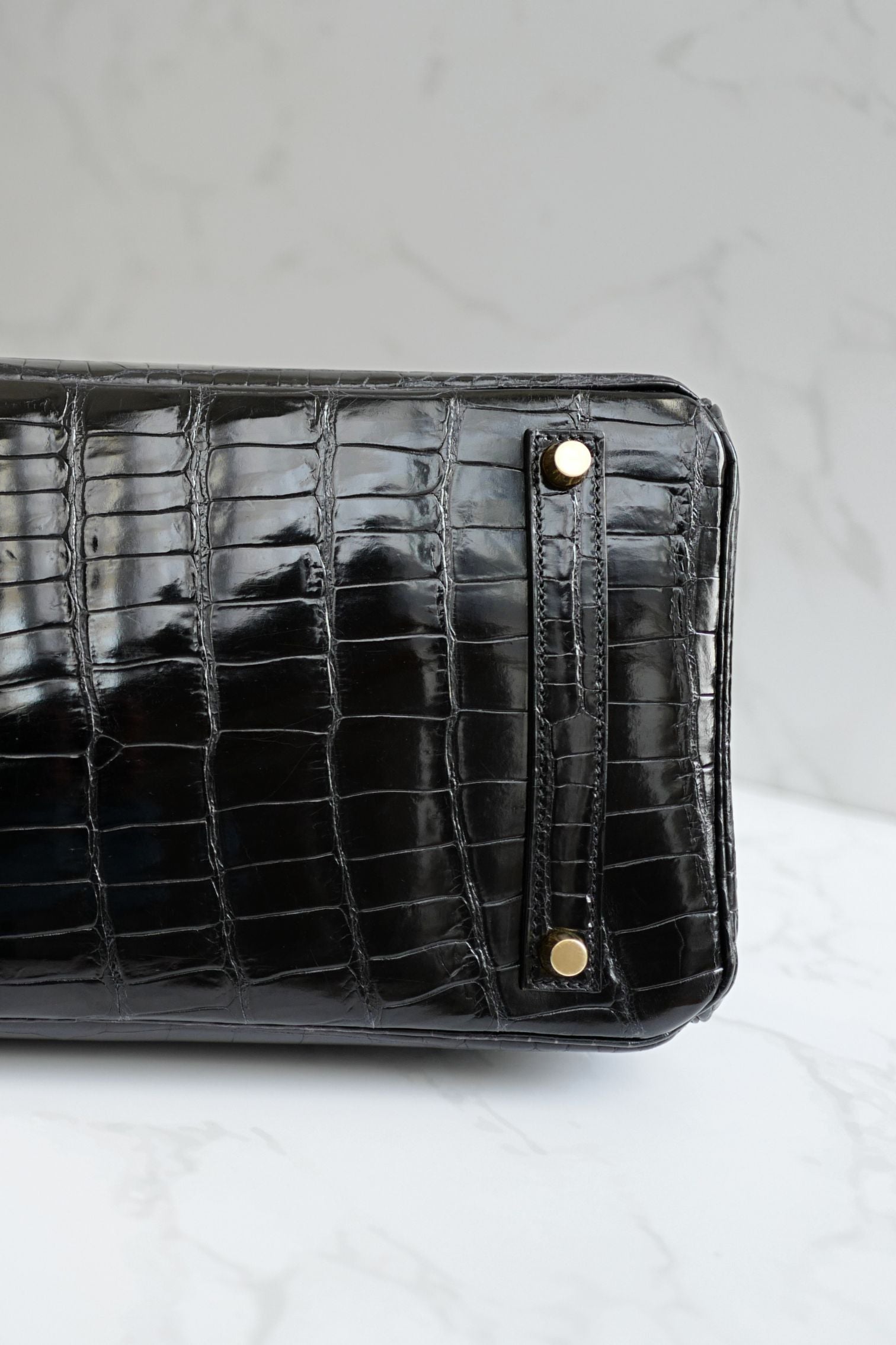 Hermès Birkin 35 Black Shiny Porosus Crocodile Gold HW #D Preowned Condition