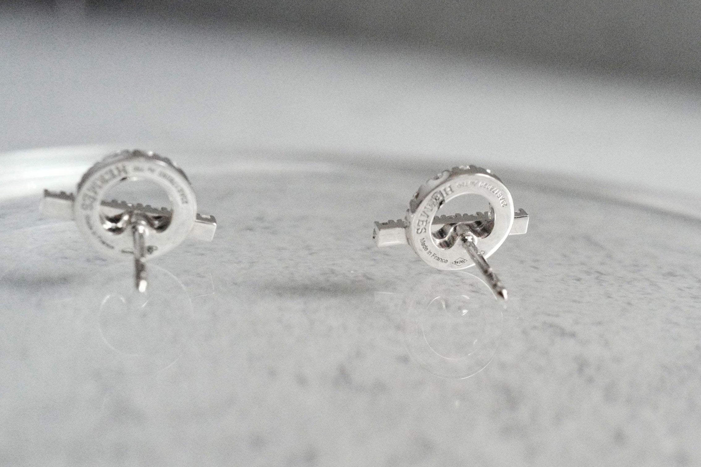 Hermès Finesse Earrings 18K White Gold 34 Diamonds