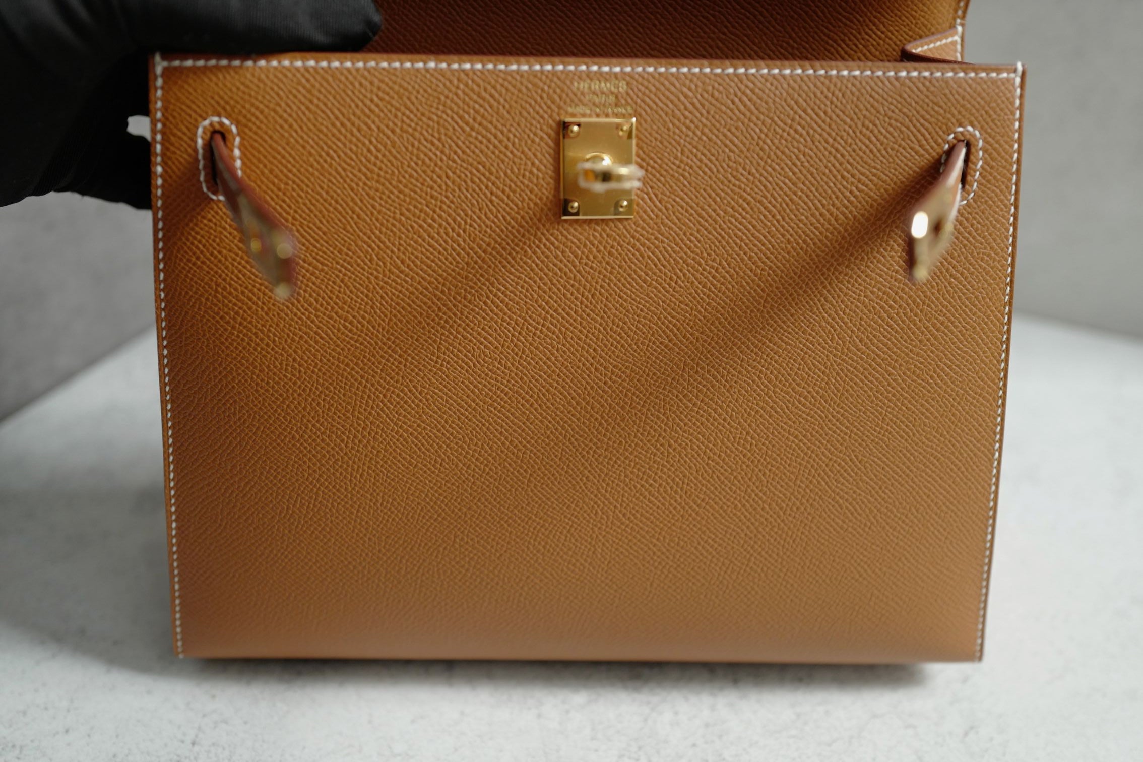BNIB Hermes Kelly 25 Gold Epsom Sellier Gold Hardware G Stamp 2026