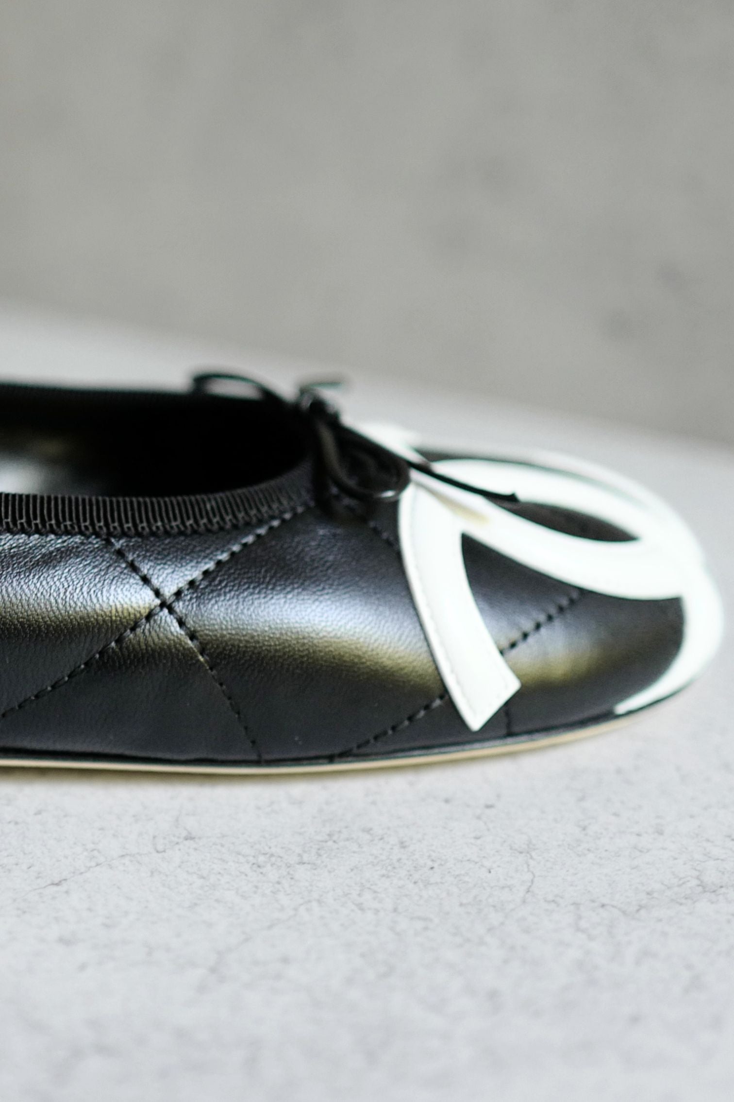 Chanel 26M Coco Beach Ballet Flats Black Lambskin Size 37