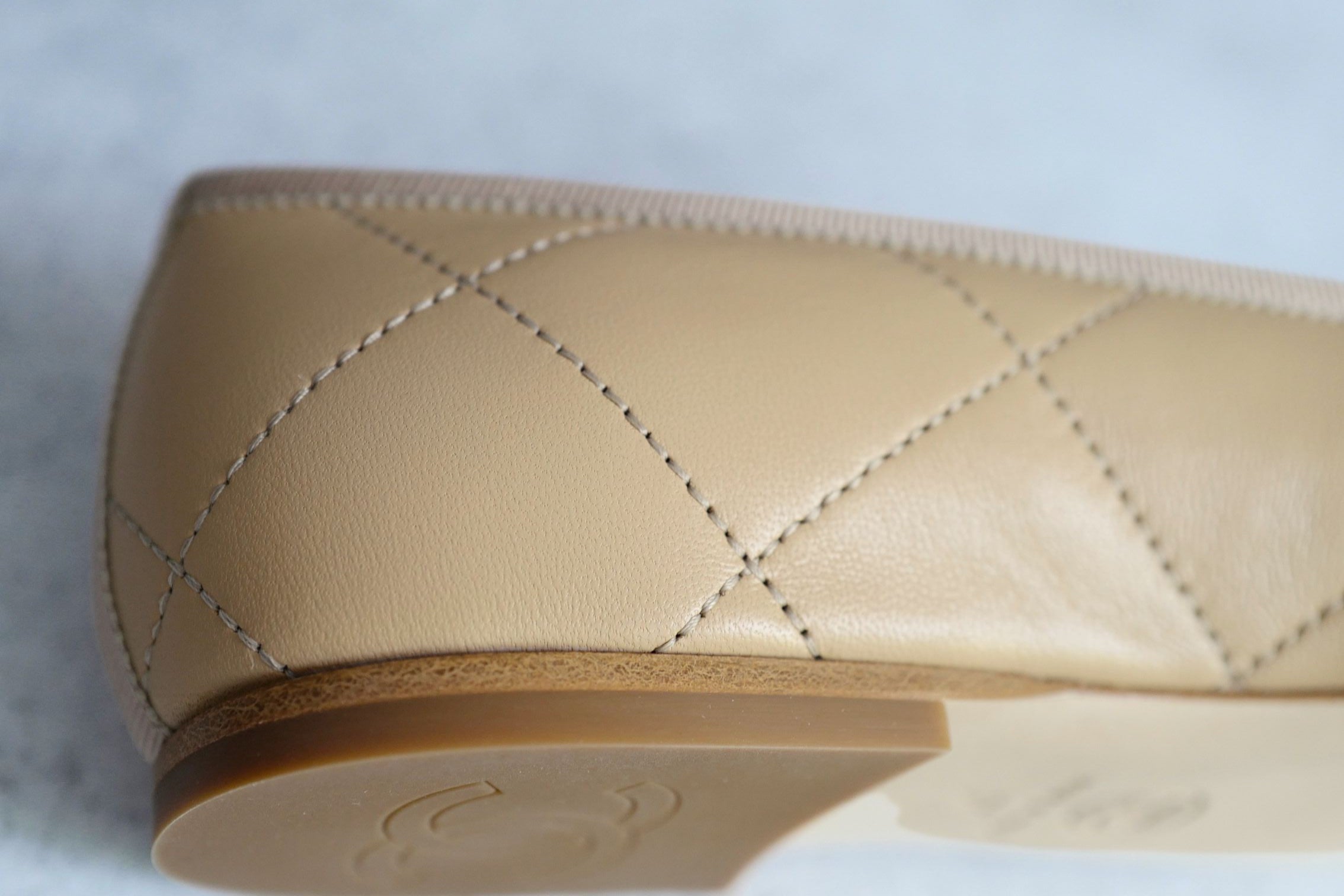 Chanel 26M Coco Beach Ballet Flats Beige Lambskin Size 37