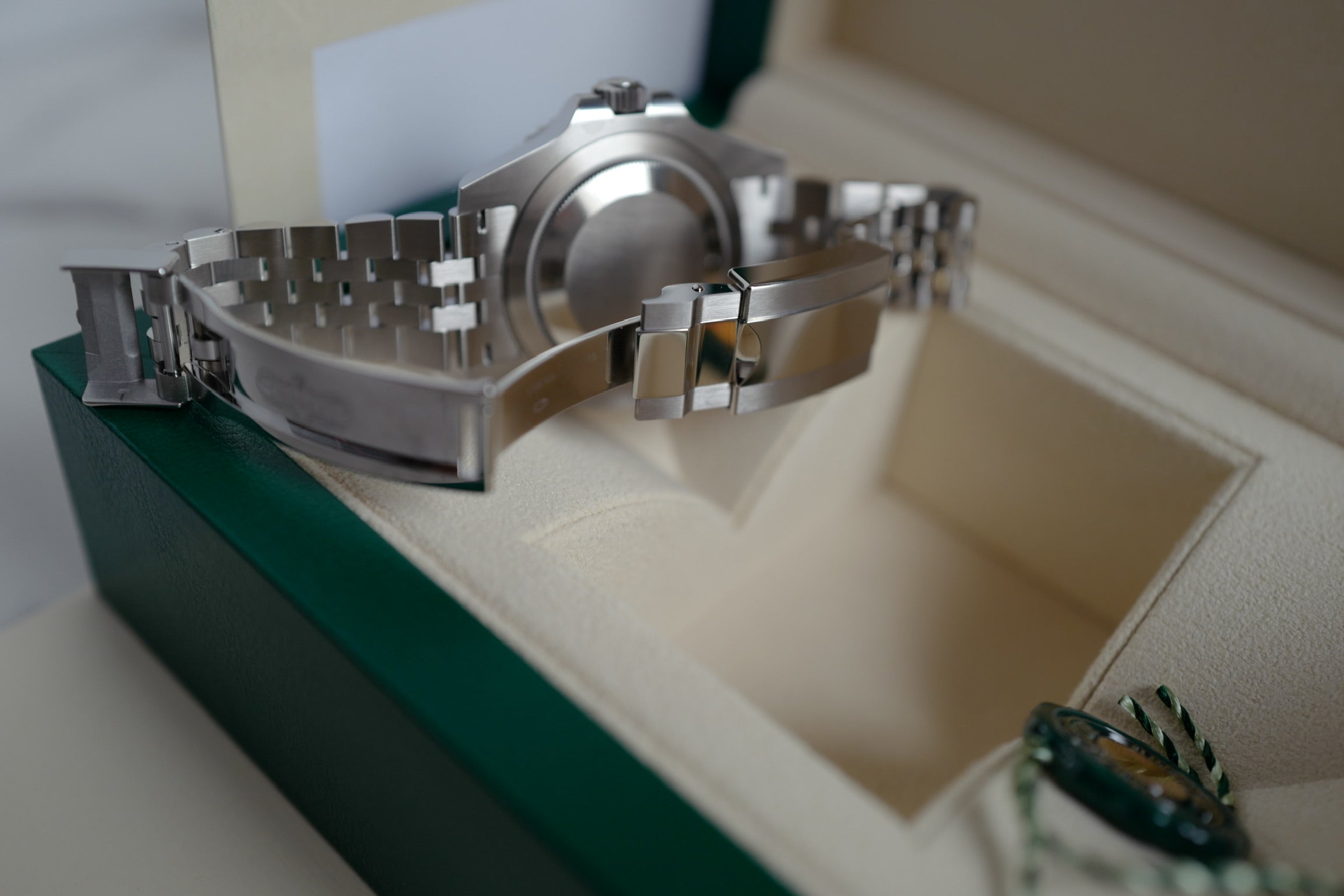 BNIB Rolex GMT-Master Batman Jubilee Bracelet - 126710BLNR 2024 BNIB Full Set