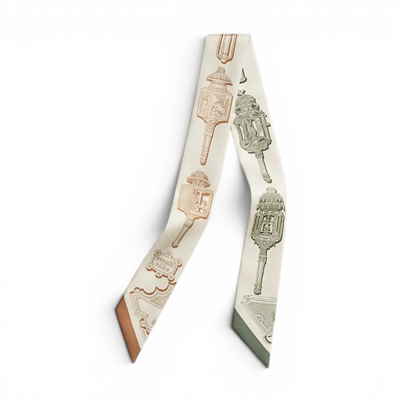 NEW Hermès Merveilleuses Lanternes Twilly Crème / Caramel / Kaki 100% Silk