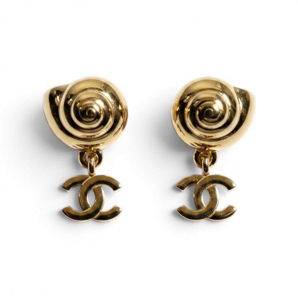 Chanel 26M Coco Beach Pendant Earrings Metal Gold
