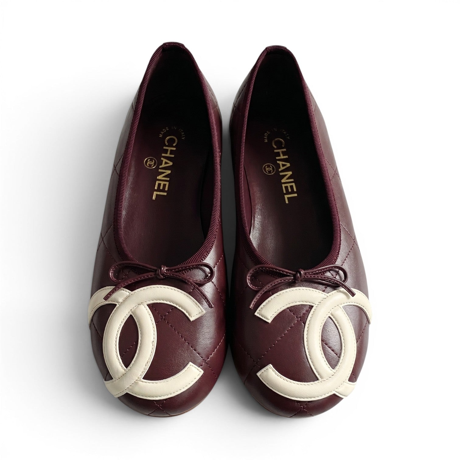 Chanel 26M Coco Beach Ballet Flats Burgundy White Lambskin Size 37