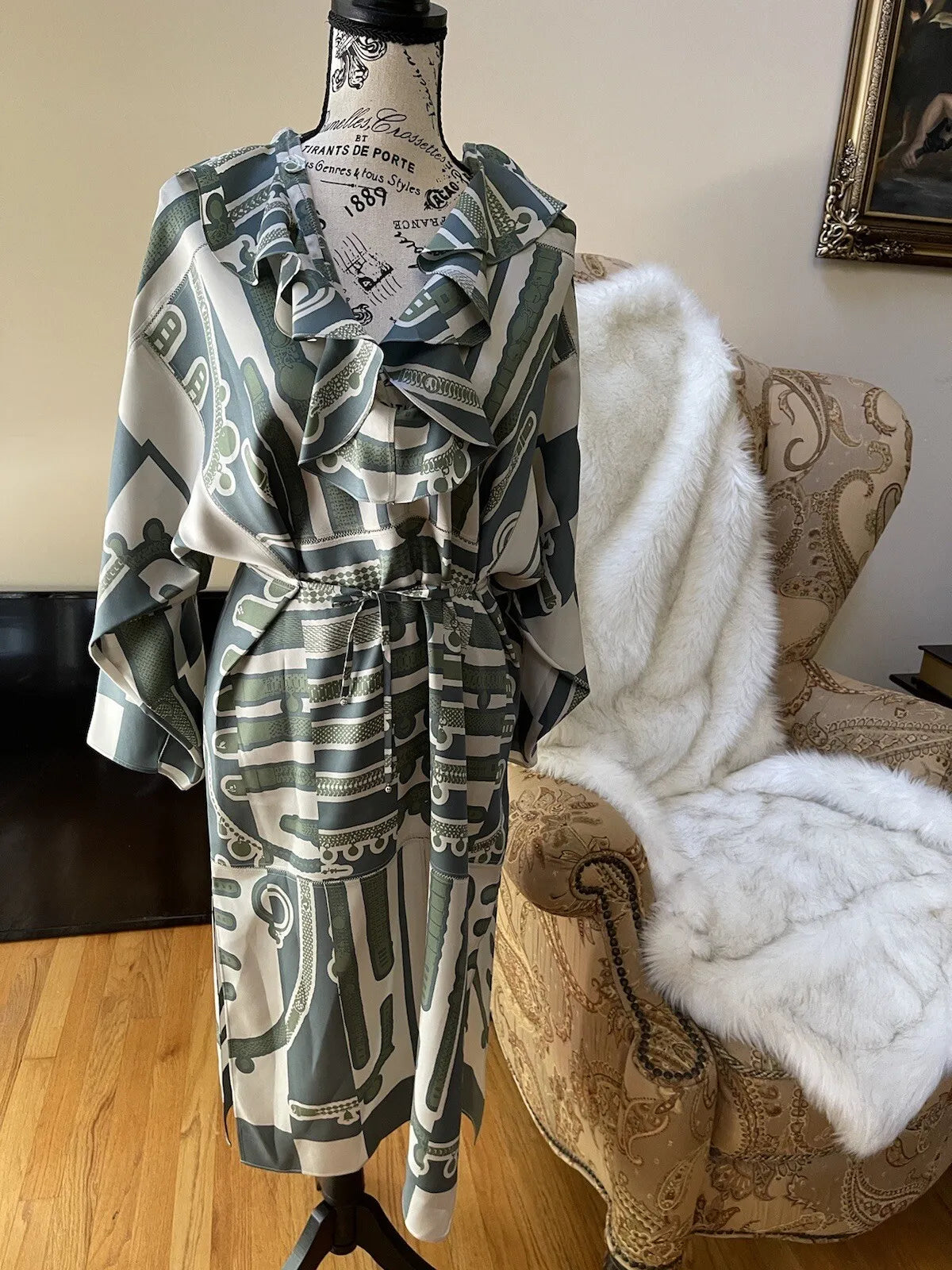 NEW Hermes FW23 Runway Dress Le Tresor De Medor In vert sauge size 34 $9K Retail
