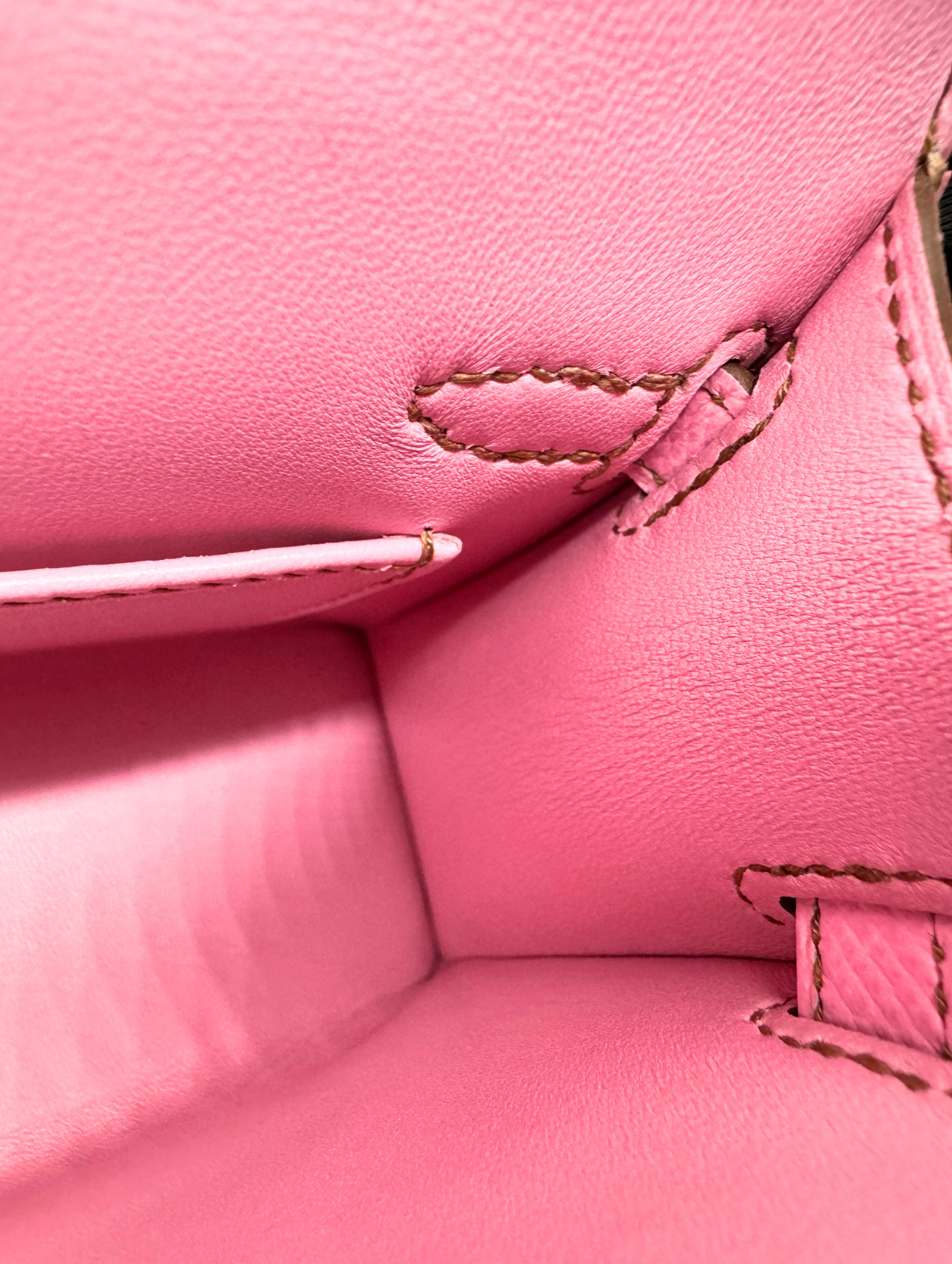 BNIB Hermès Mini Kelly 20 5P Bubblegum Pink Epsom Palladium Hardware Z Stamp