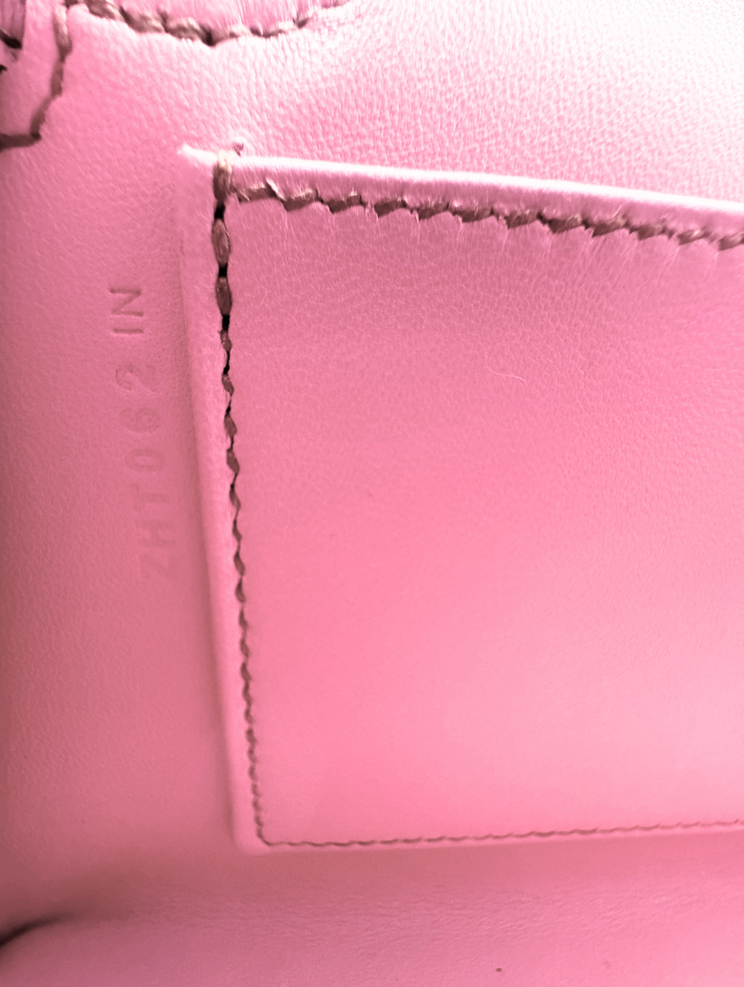 BNIB Hermès Mini Kelly 20 5P Bubblegum Pink Epsom Palladium Hardware Z Stamp