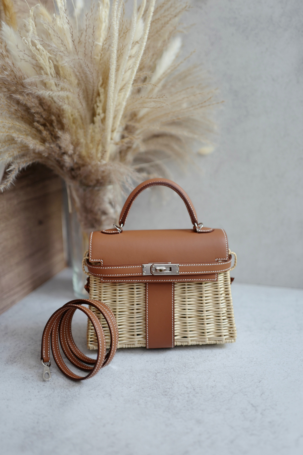 BNIB Hermes Mini Kelly Picnic Gold w Palladium Hardware Complete W Receipt