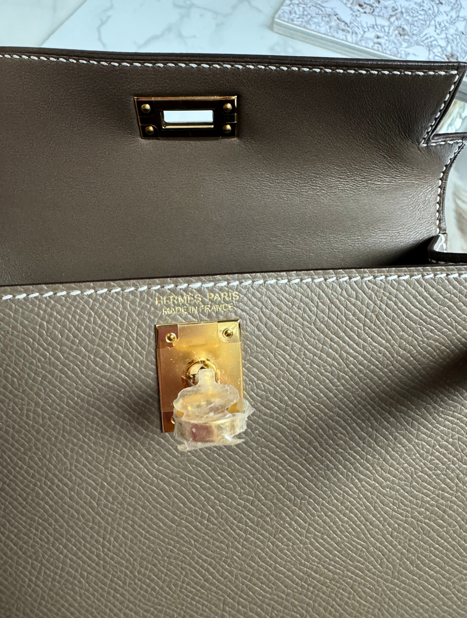 New Hermès Mini Kelly Etoupe Epsom Leather with Gold Hardware