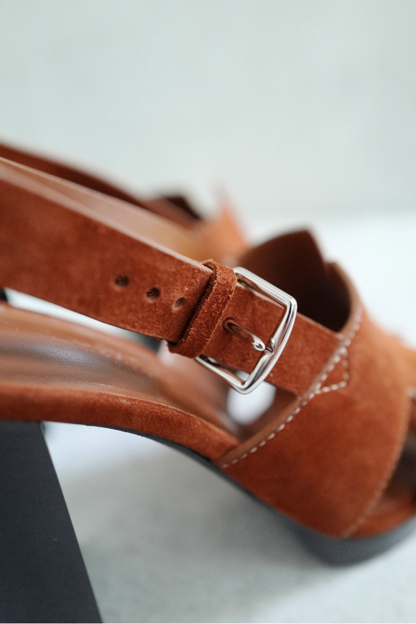 BNIB Hermes Eris 90 Heels Sandal in Gold Color Size 37.5