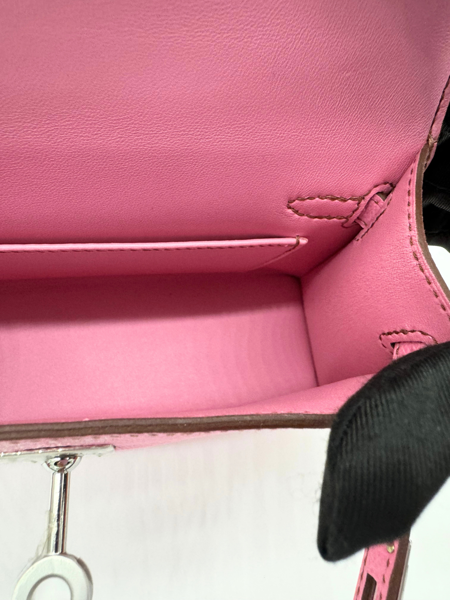 BNIB Hermès Mini Kelly 20 5P Bubblegum Pink Epsom Palladium Hardware Z Stamp