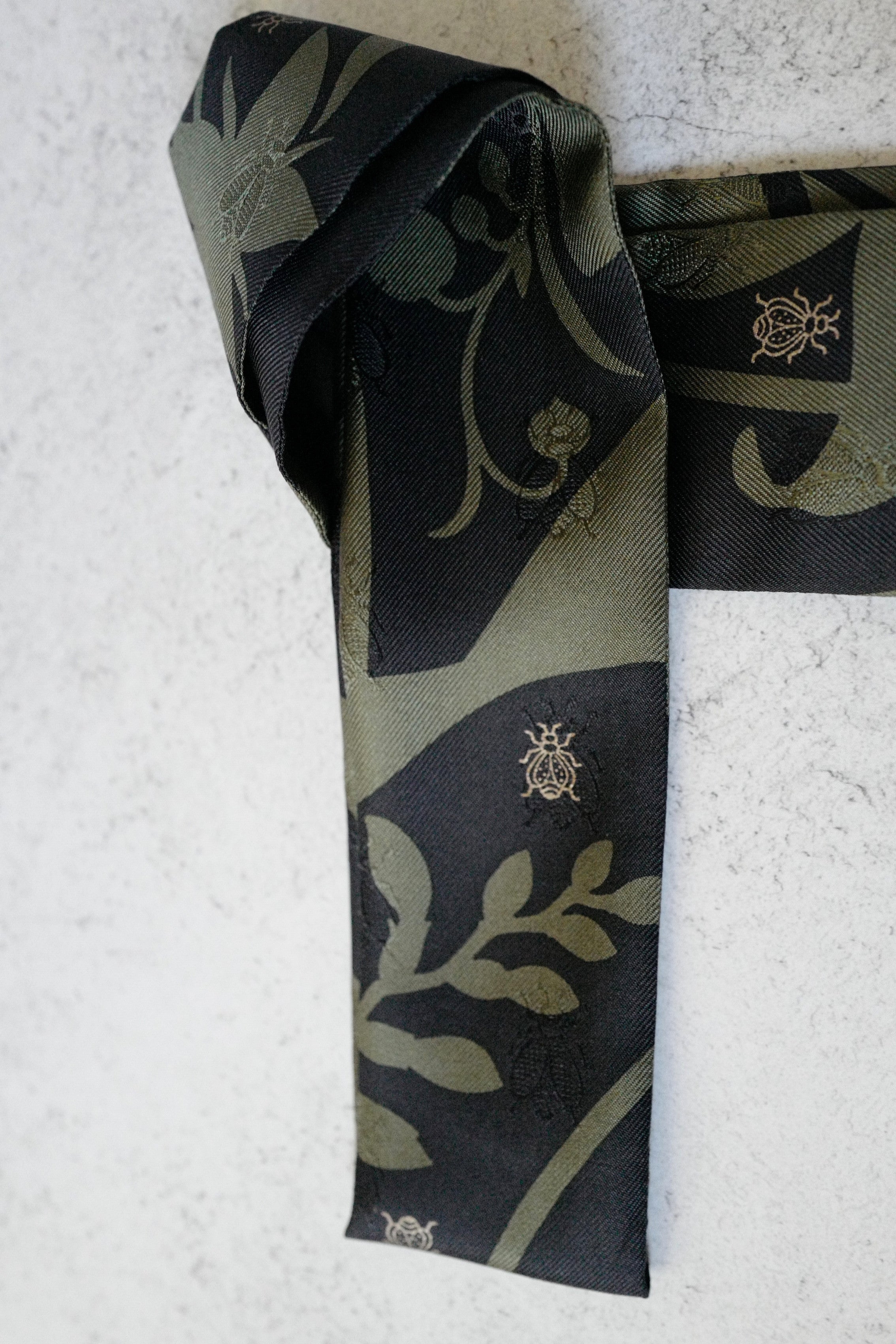 Hermès Twilly Bouquet Final Silk Noir Vert Loden with Leather Fringe