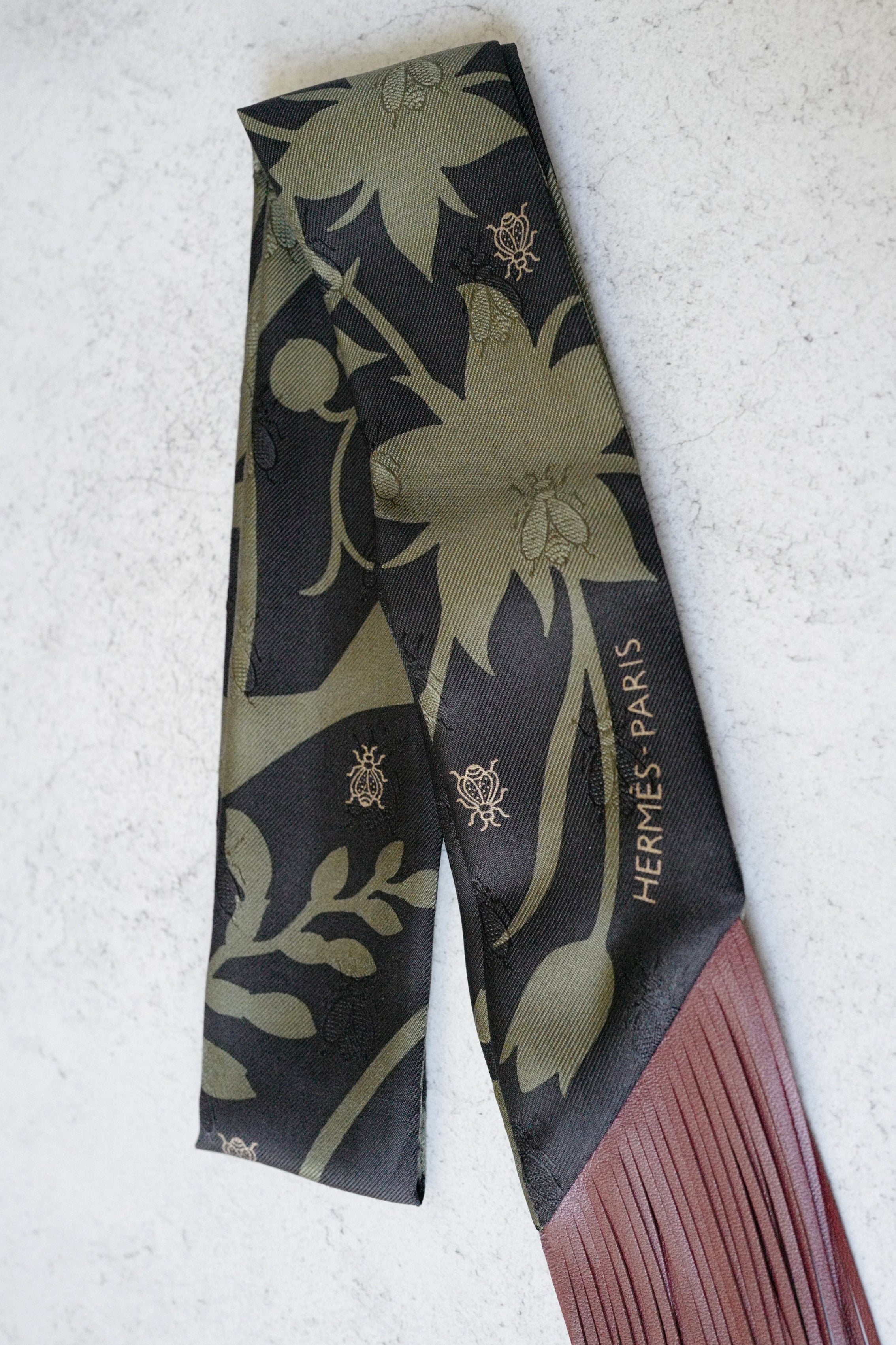Hermès Twilly Bouquet Final Silk Noir Vert Loden with Leather Fringe