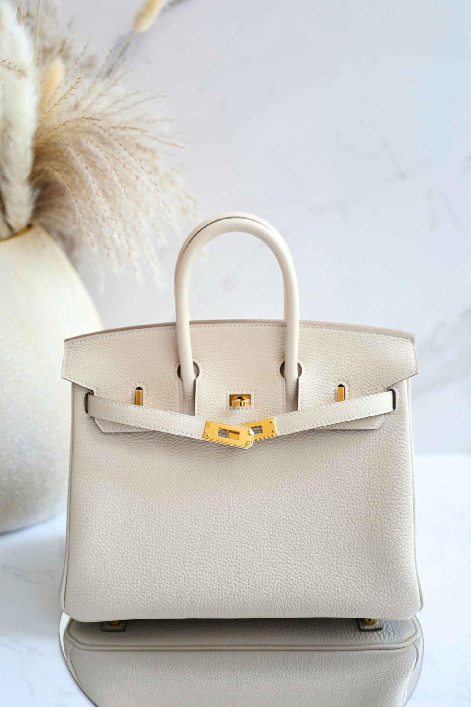 BNIB Hermes Birkin 25 Craie Togo Leather Gold Hardware G Stamp 2026