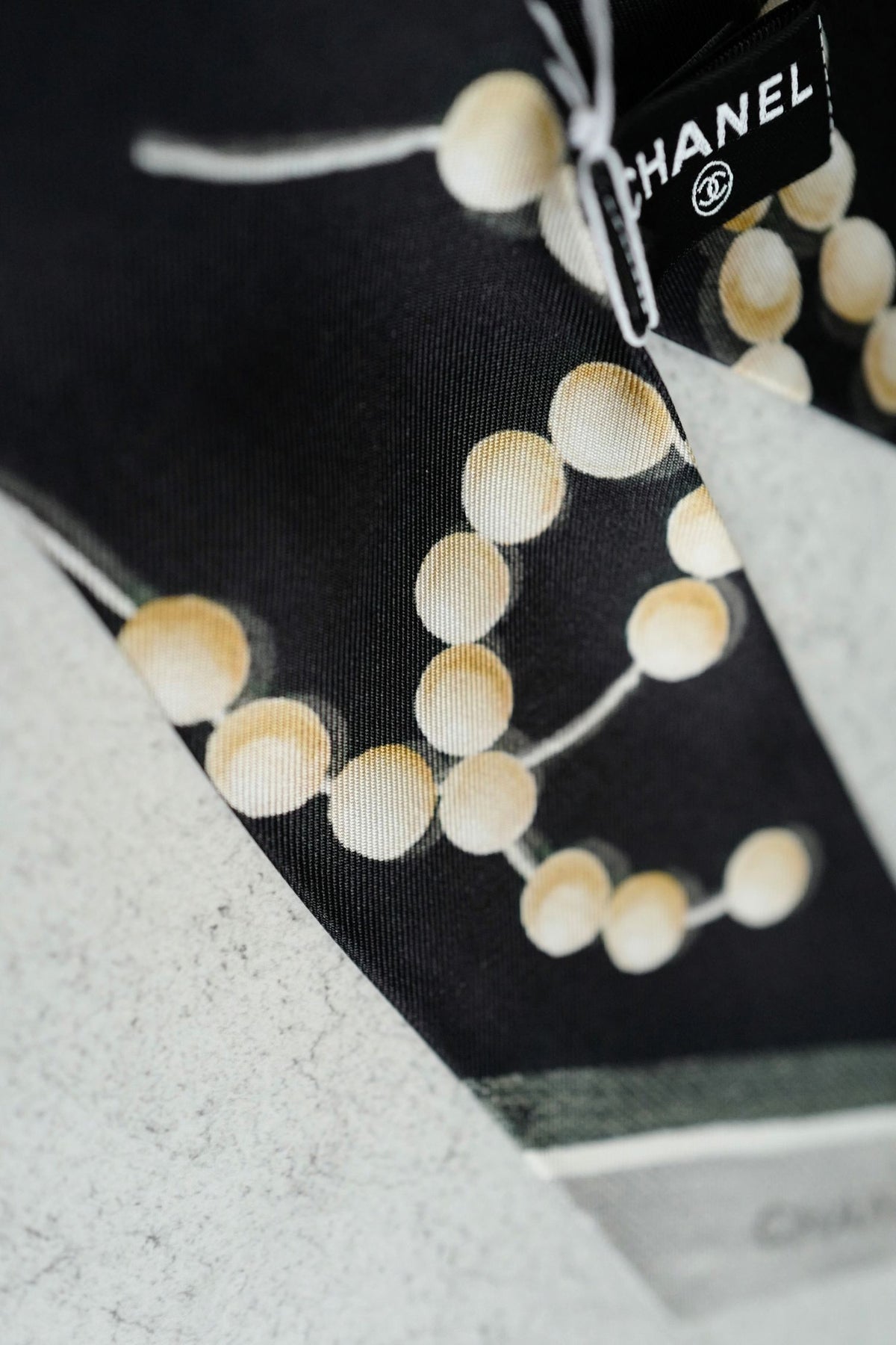 Chanel 26K Matthieu Blazy's Slim Bandeau Silk Twill Black/Ecru/Gray Pearl Accents