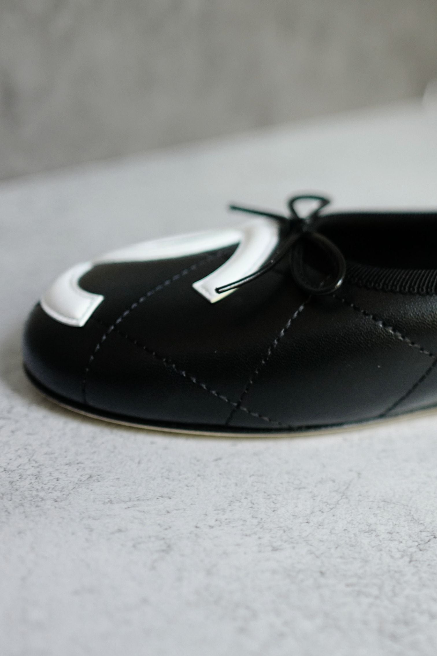Chanel 26M Coco Beach Ballet Flats Black Lambskin Size 37