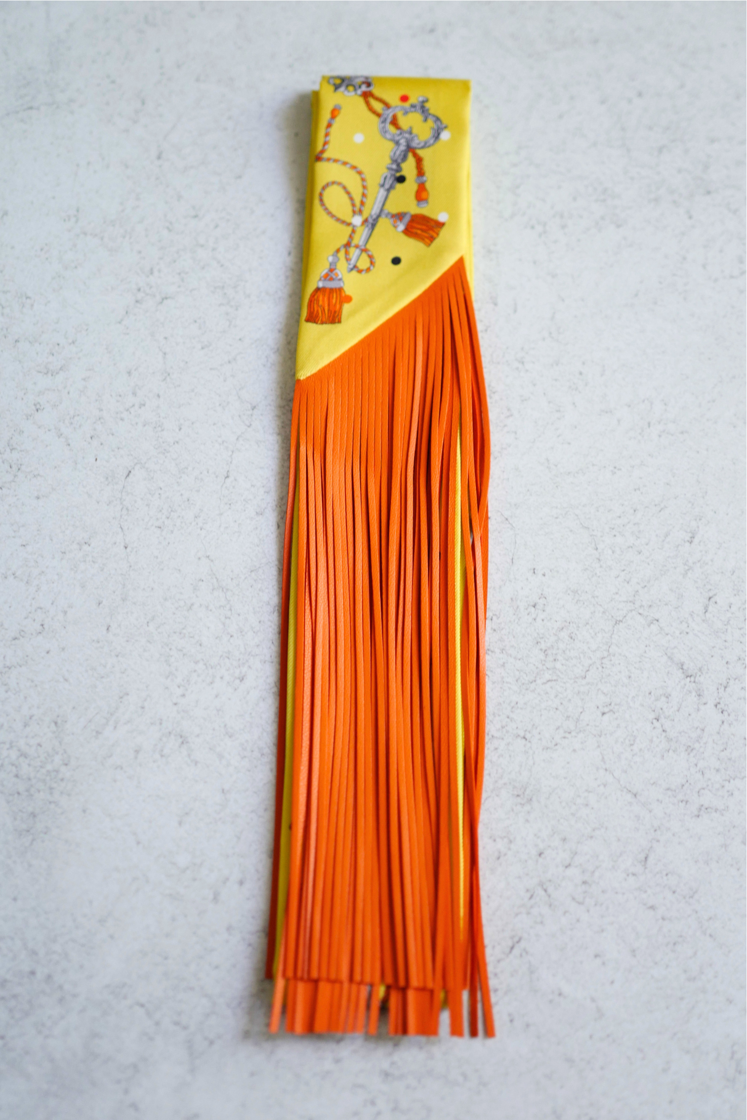 Hermès Twilly Les Cles a Pois Leather Fringes Jaune/Argent /Orange vif Silk