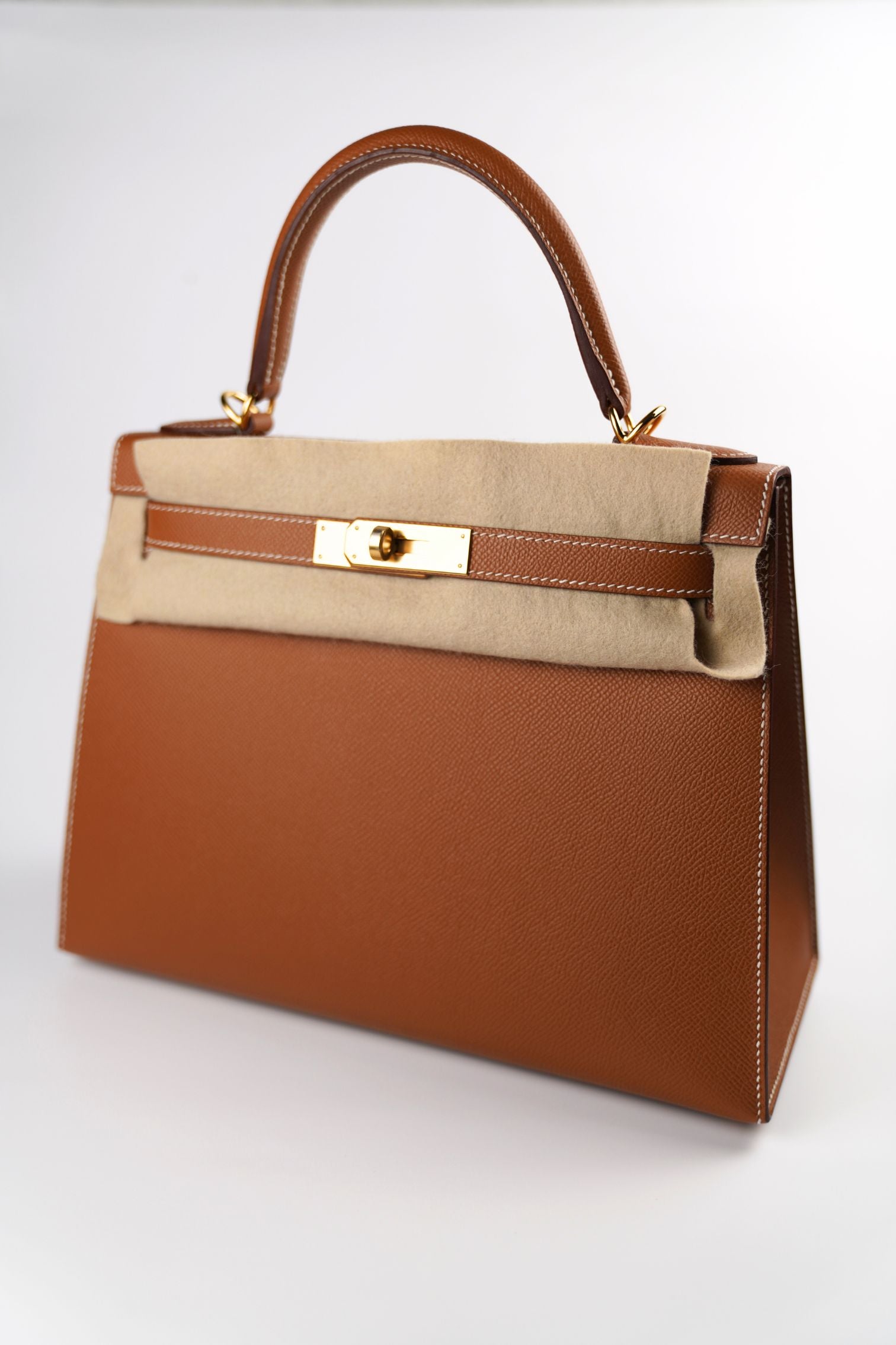 NEW Hermes Kelly 25 Gold Epsom Sellier Gold Hardware