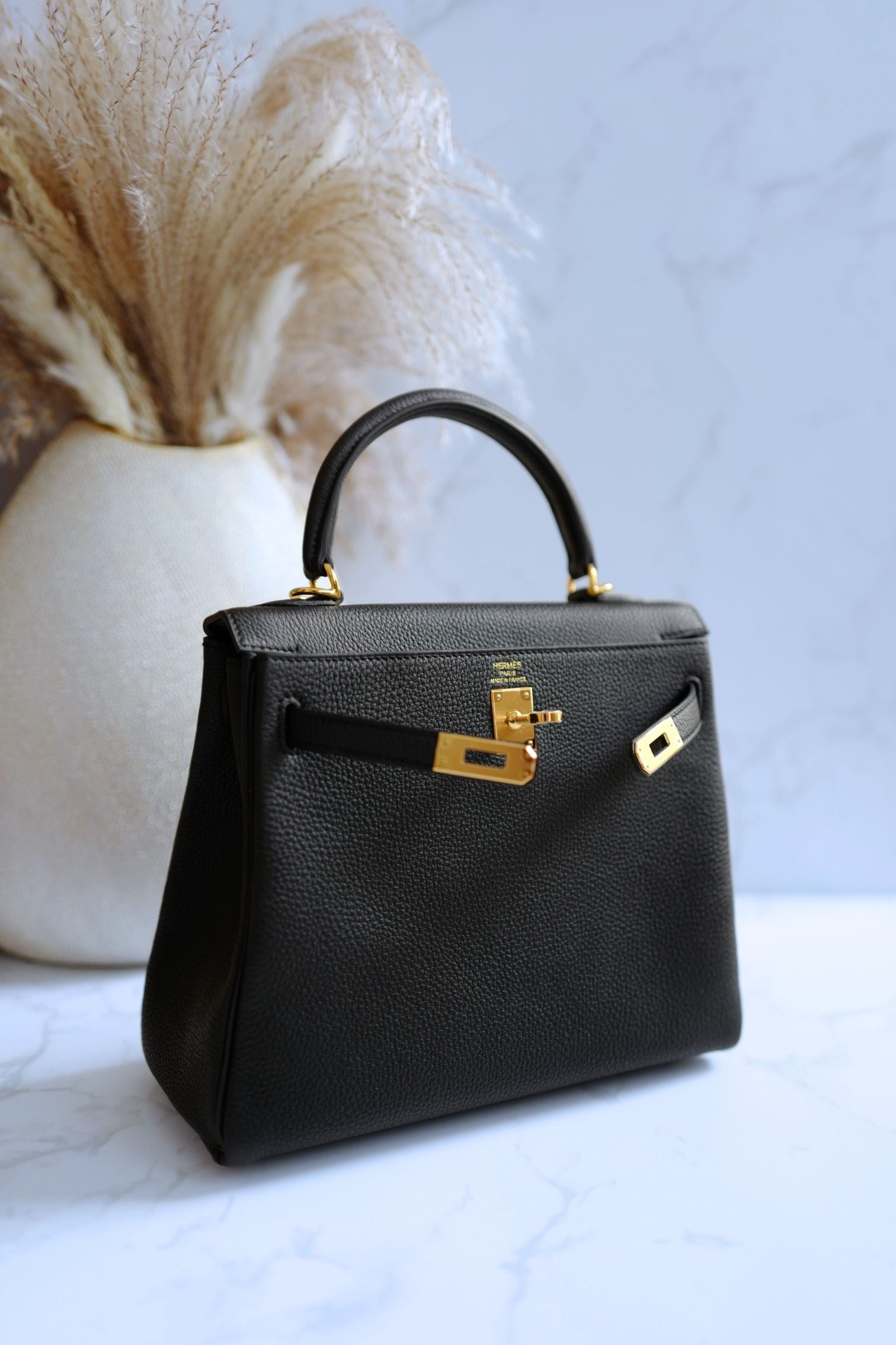 Hermès Kelly 25 Retourne Black Togo Leather Gold Hardware 2025
