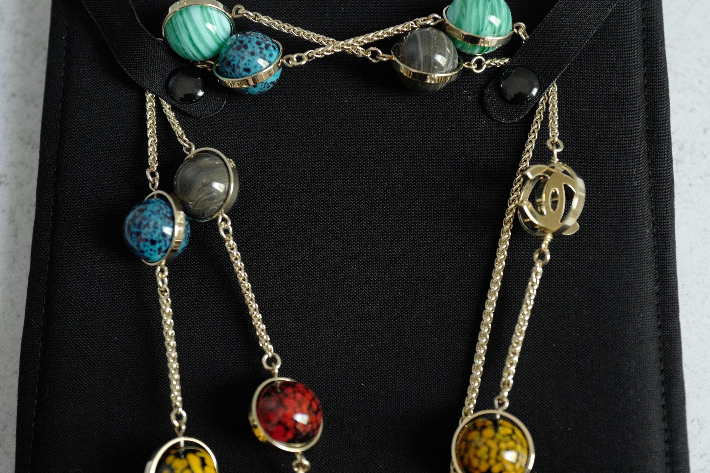 Chanel 26S Long Necklace Gold Multicolour Metal Glass Pearls