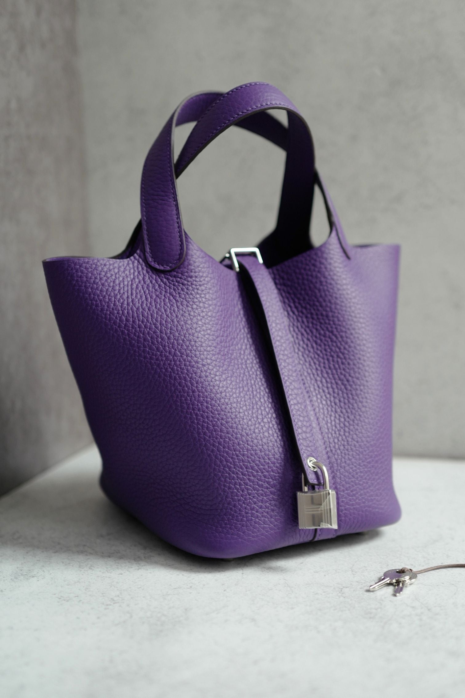 BNIB Hermes Picotin 18 Purple Clemence Leather Palladium Hardware G Stamp