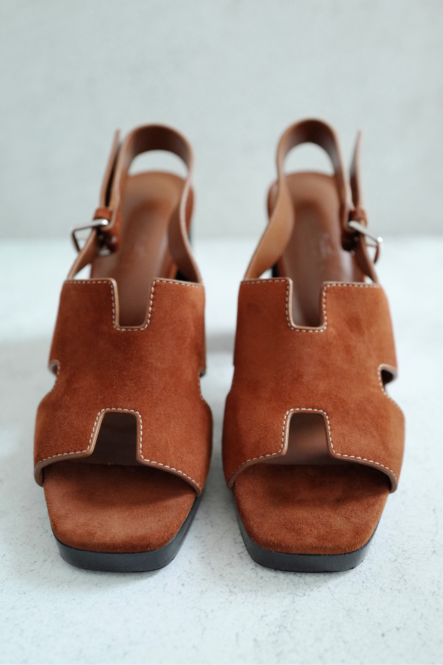 BNIB Hermes Eris 90 Heels Sandal in Gold Color Size 37.5