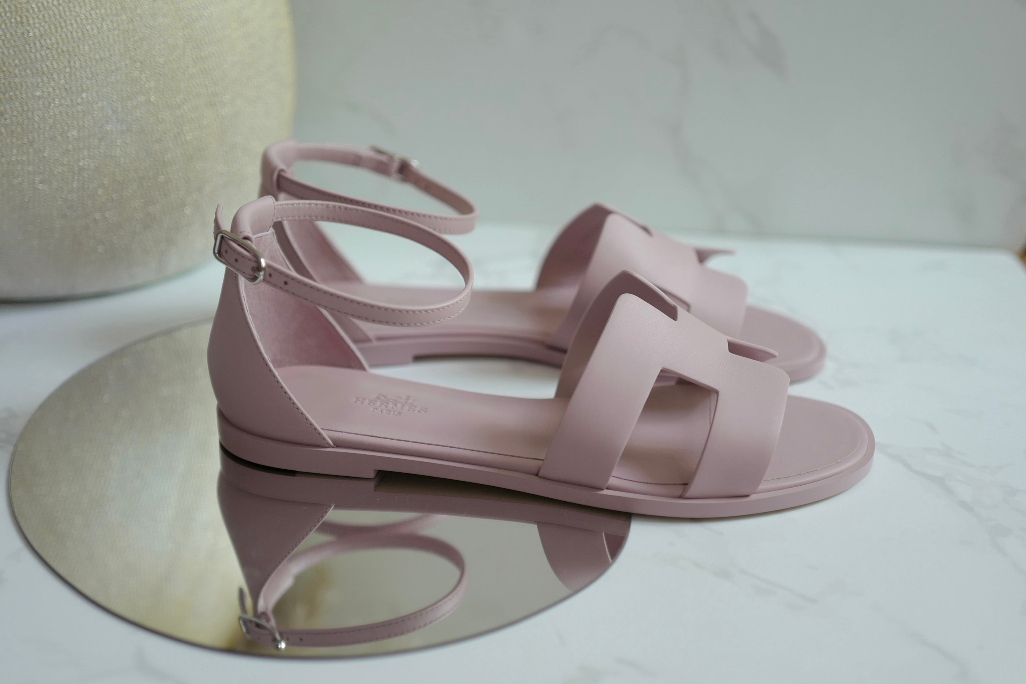 BNIB Hermes Santorini Sandal In rose cancan Size 39