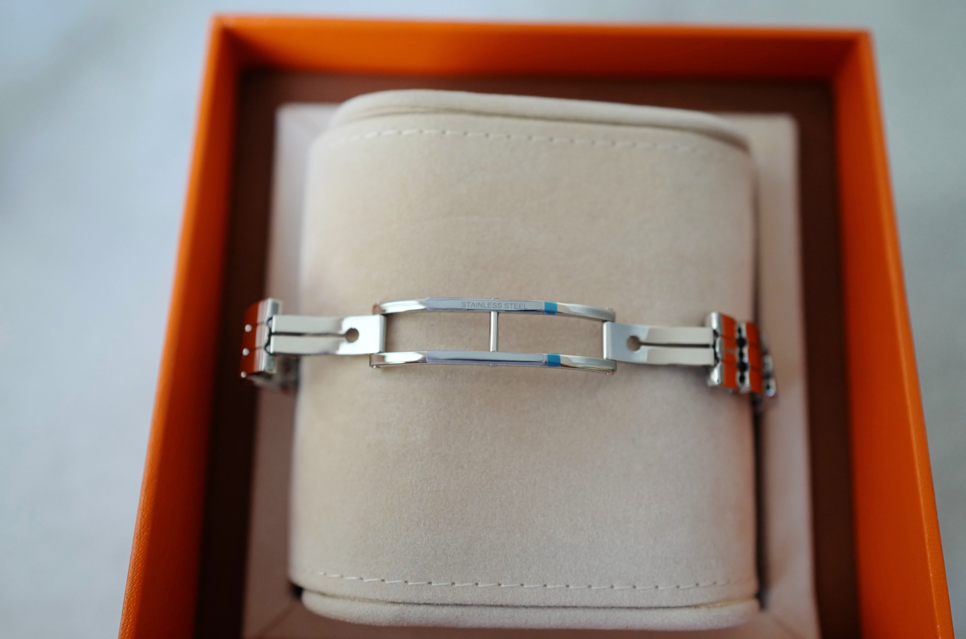 BNIB Hermes Kelly Watch Mini Model 16 mm Diamond Stainless Steel Bracelet