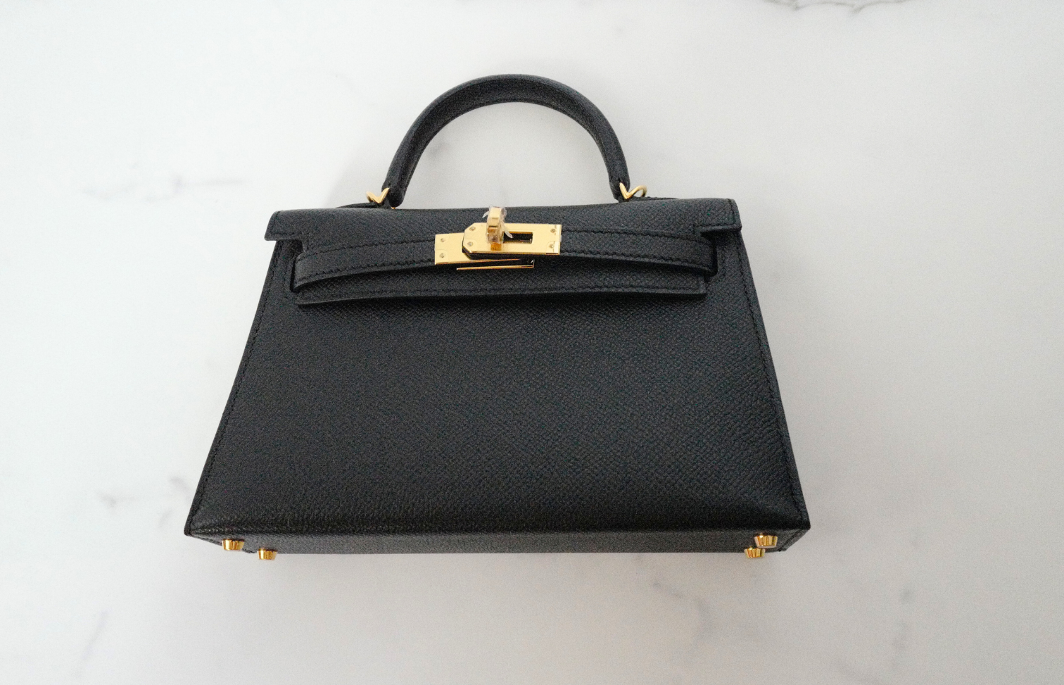 BNIB Hermès Mini Kelly 20 Black Epsom Leather with Gold Hardware Stamp W